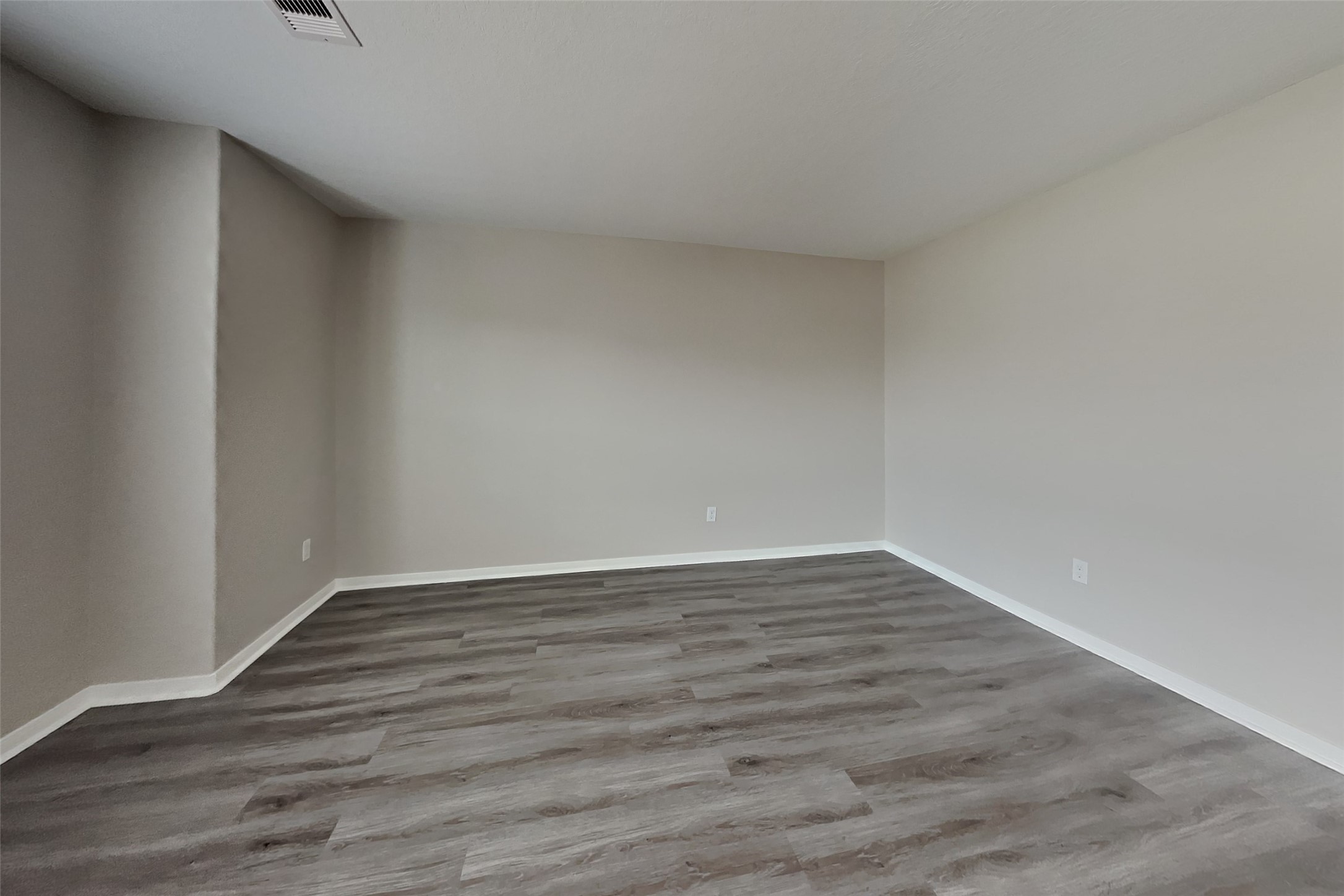 16802 Accolade Way Property Photo 17
