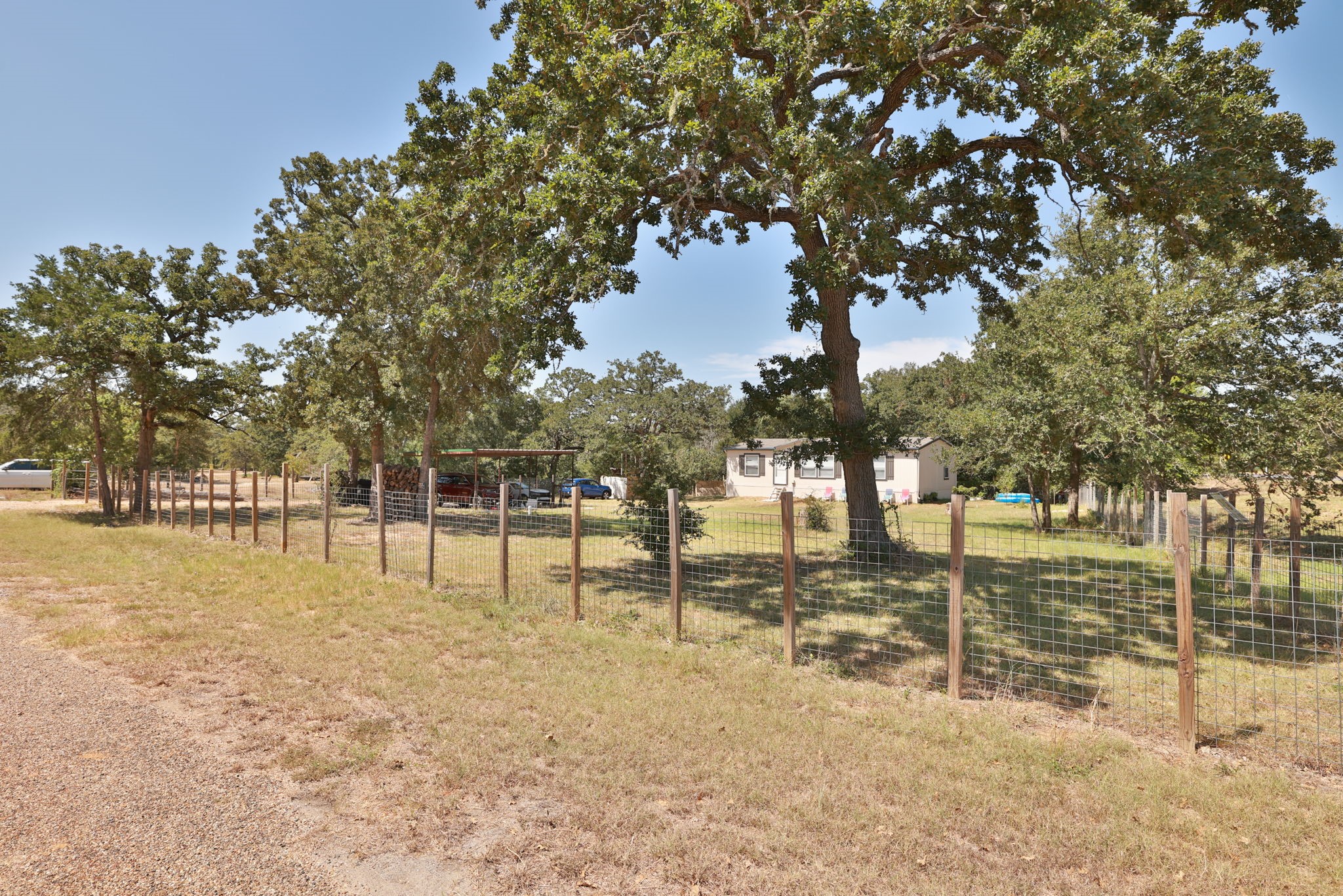 100 Tanglewood Lane Property Photo 3