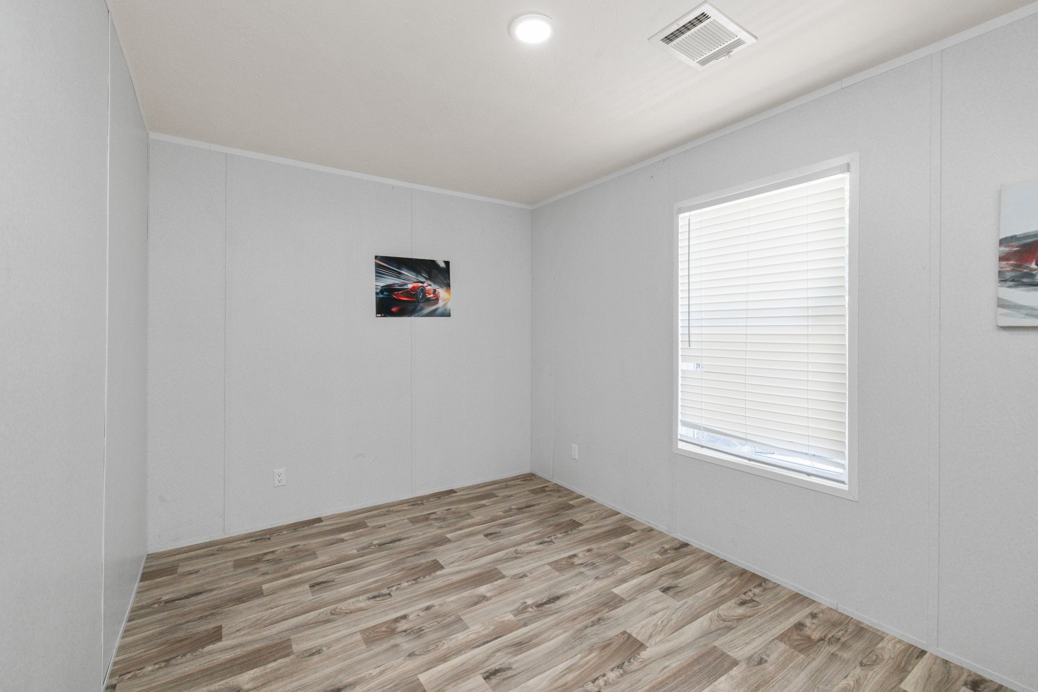 100 Tanglewood Lane Property Photo 32