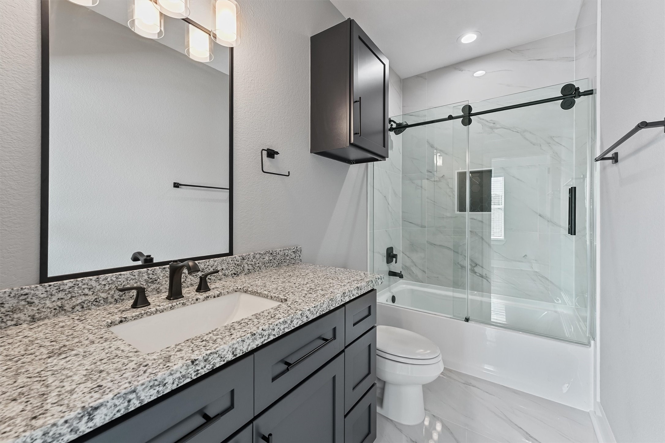7704 Sealey Street Property Photo 15