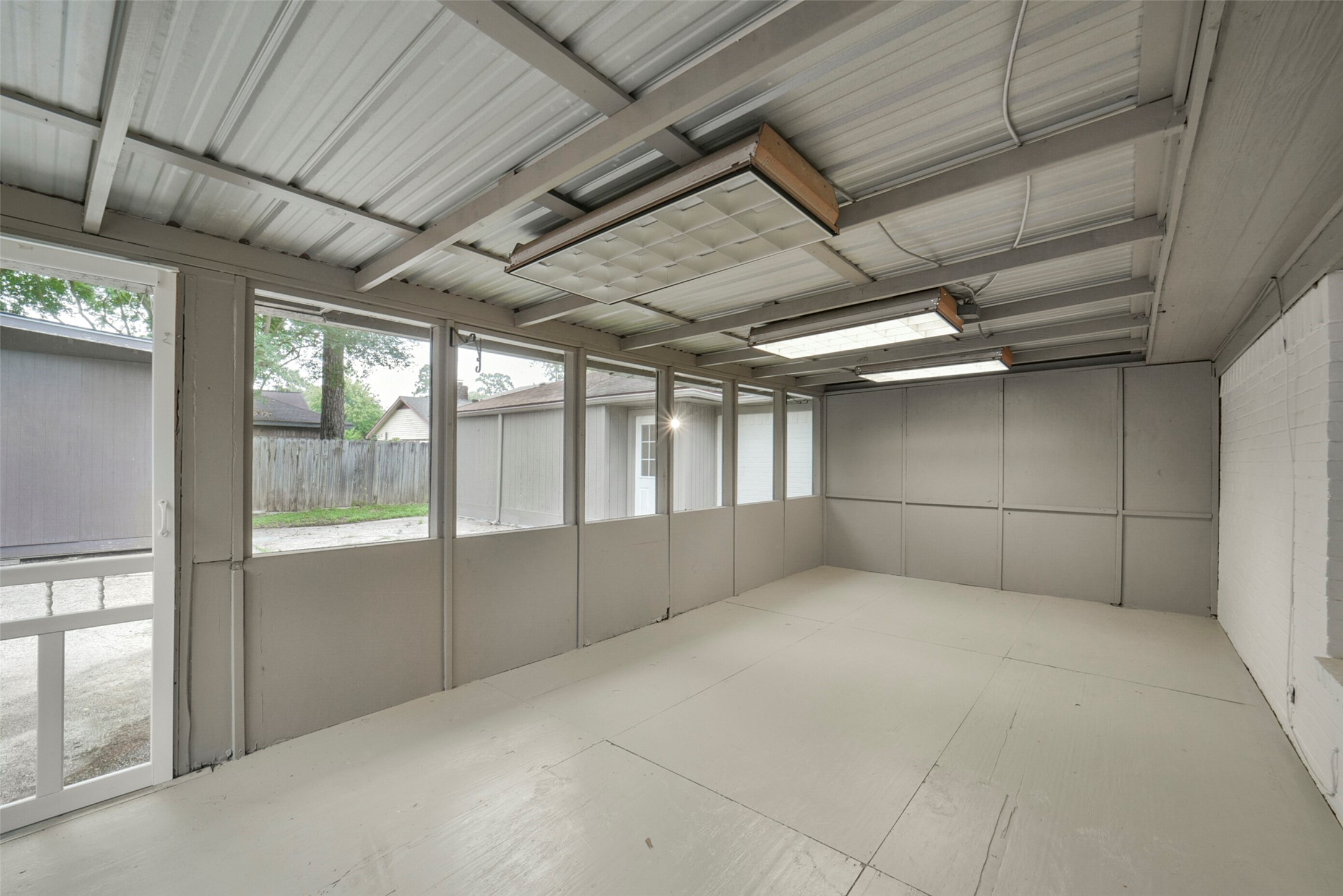 23122 Whispering Willow Drive Property Photo 19