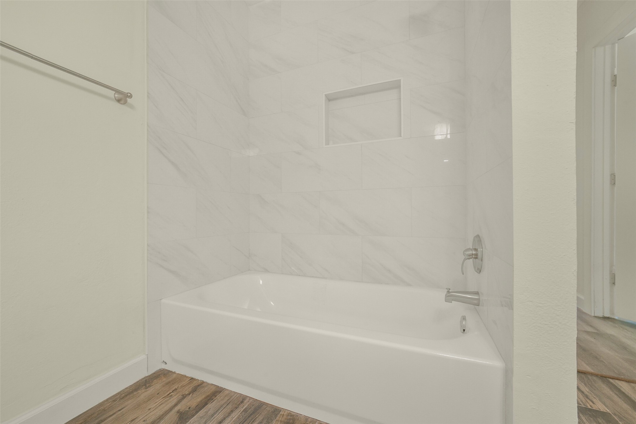 23122 Whispering Willow Drive Property Photo 24