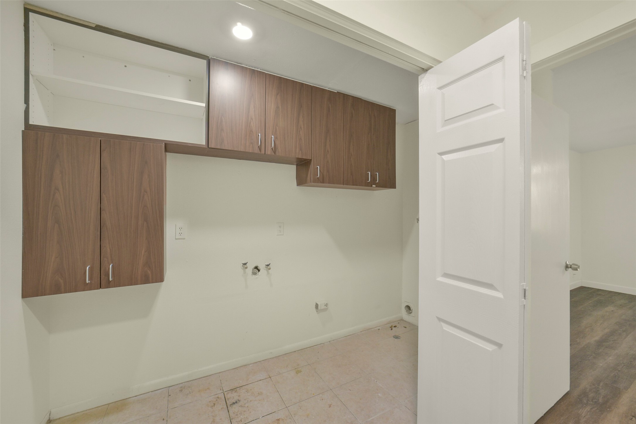 23122 Whispering Willow Drive Property Photo 28