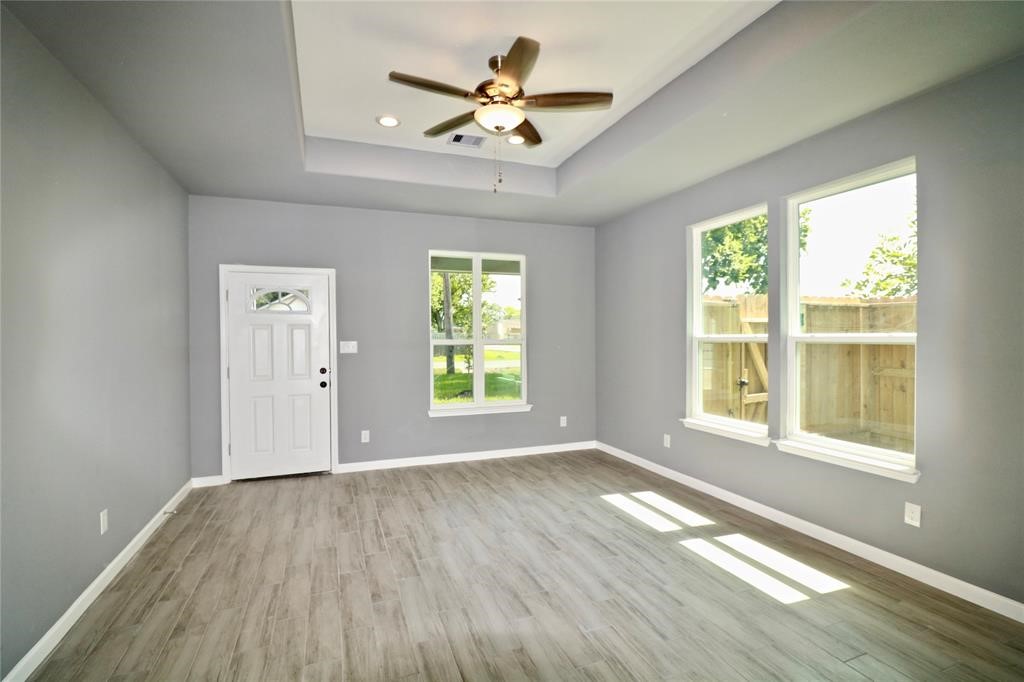 4238 Aledo Street Property Photo 4