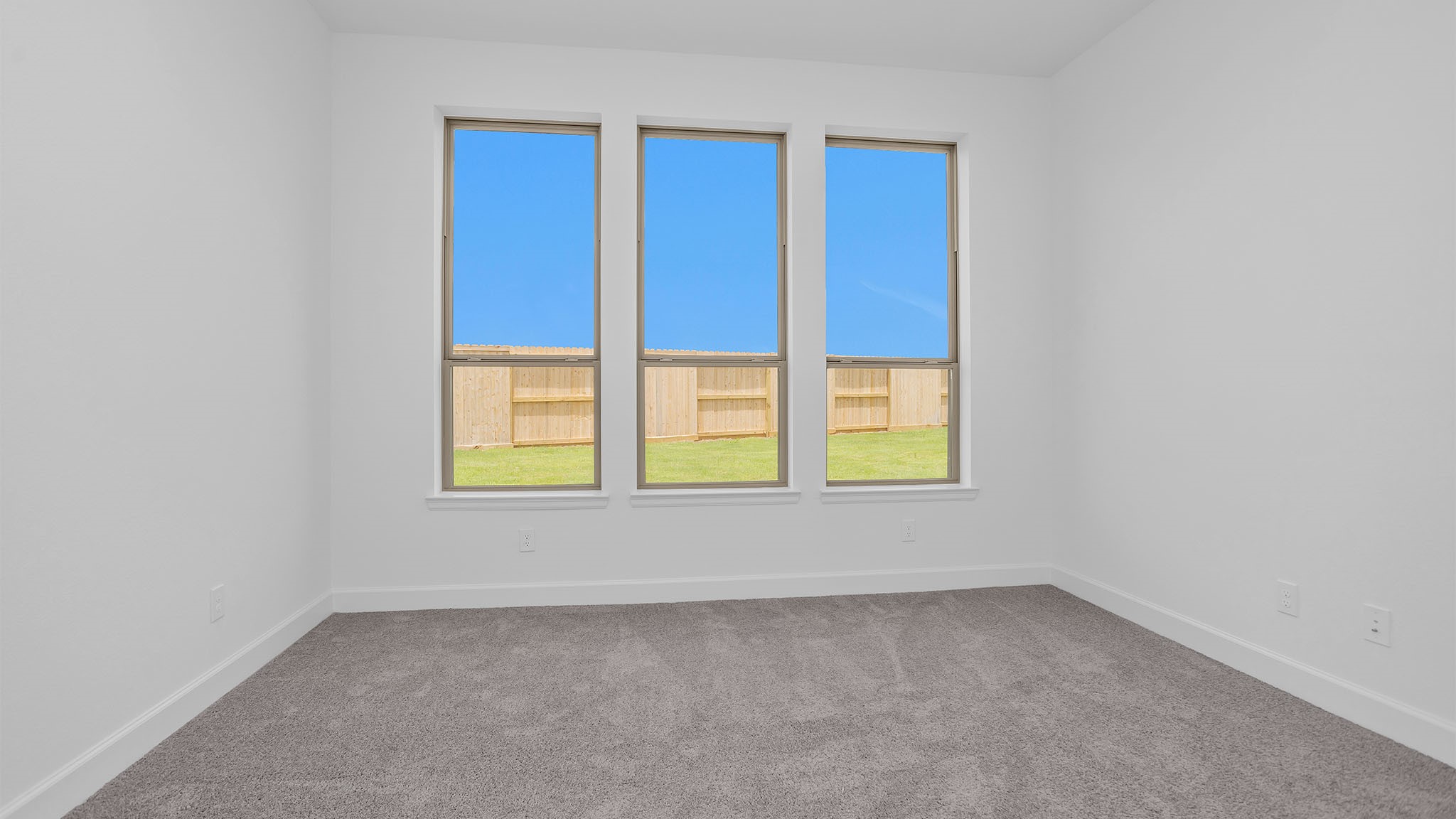 2802 Sunrise Field Lane Property Photo 8