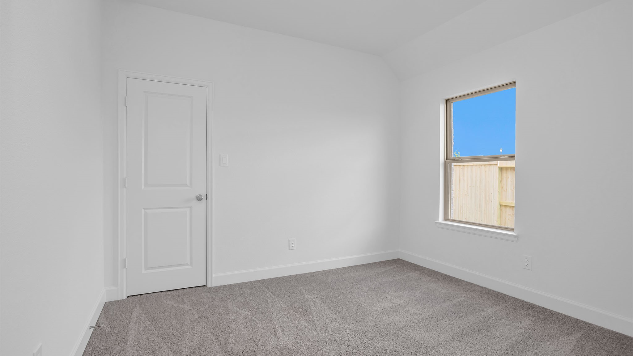 2802 Sunrise Field Lane Property Photo 10