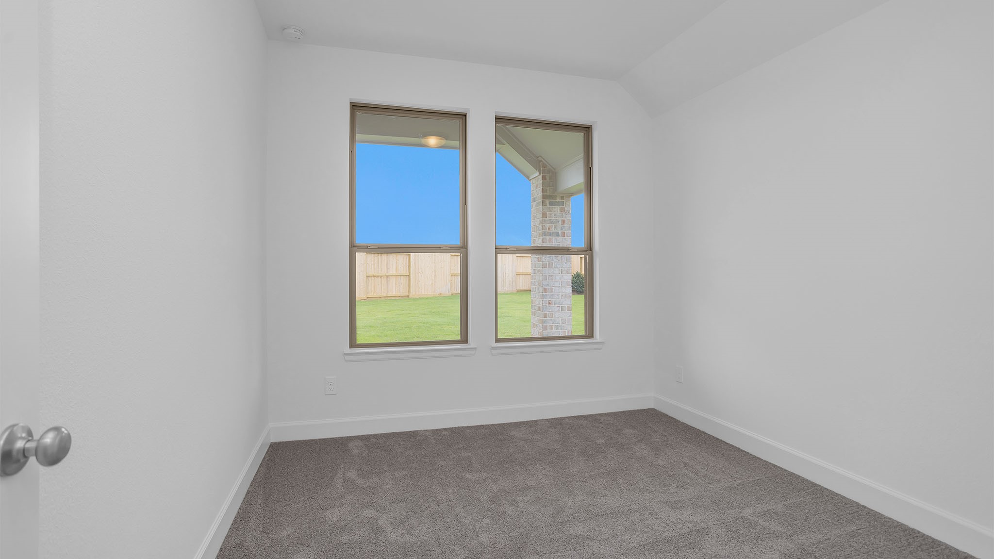 2802 Sunrise Field Lane Property Photo 12
