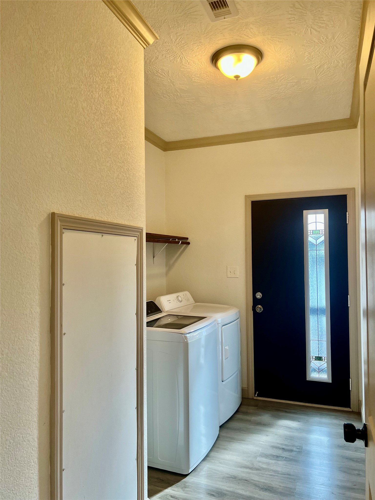 24323 E Terrace Drive Property Photo 6