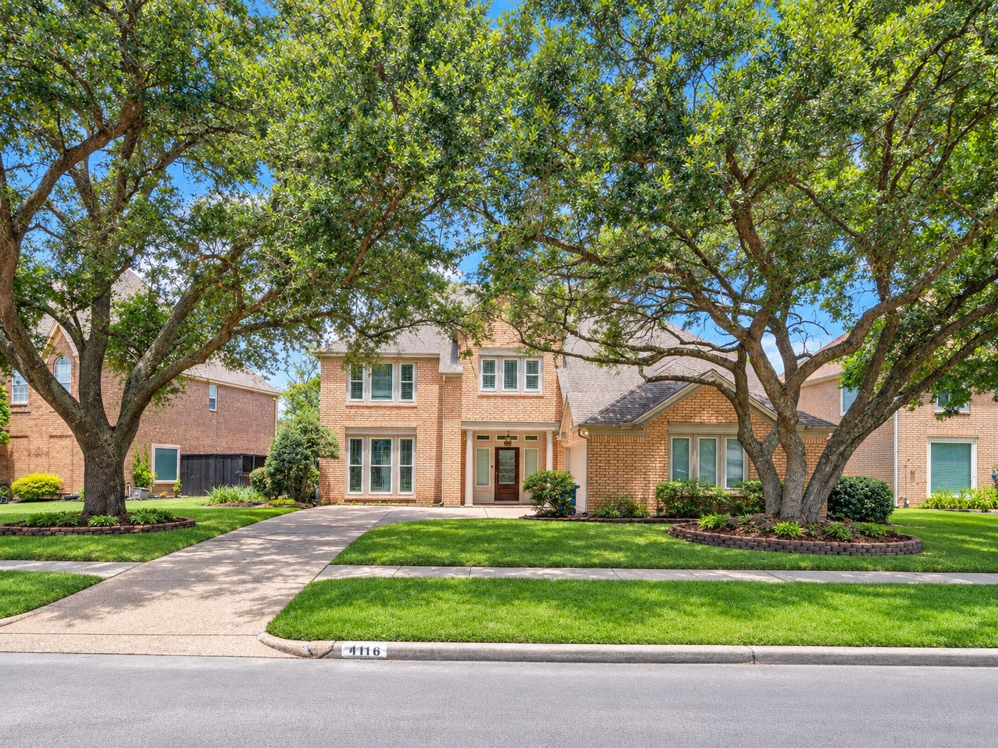 4118 Pebble Beach Drive Property Photo 2