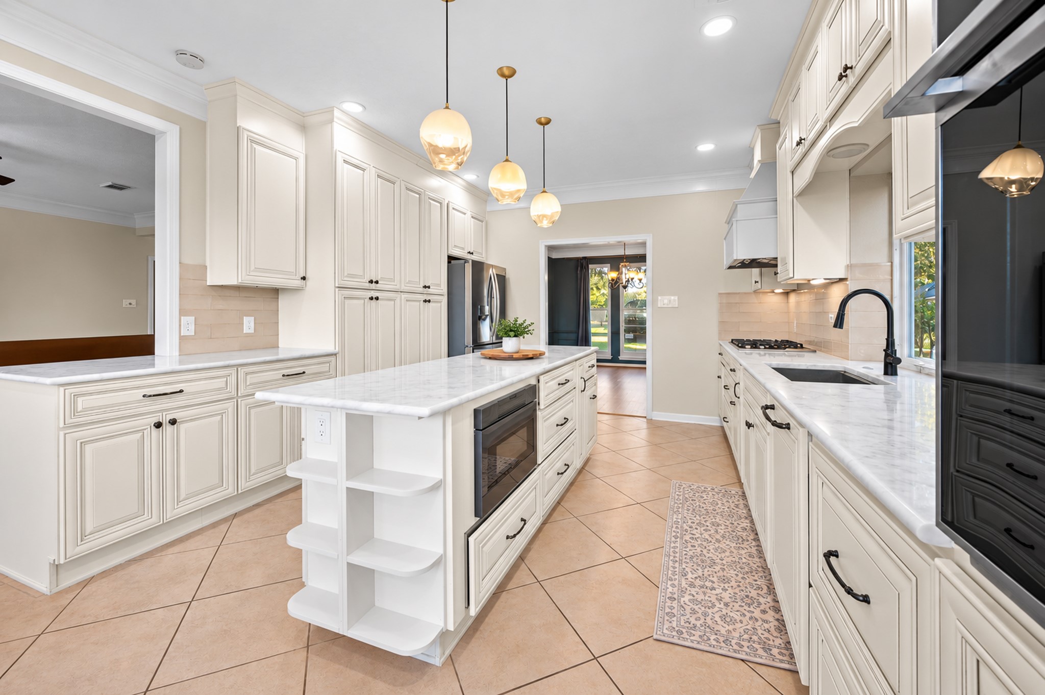 4118 Pebble Beach Drive Property Photo 3