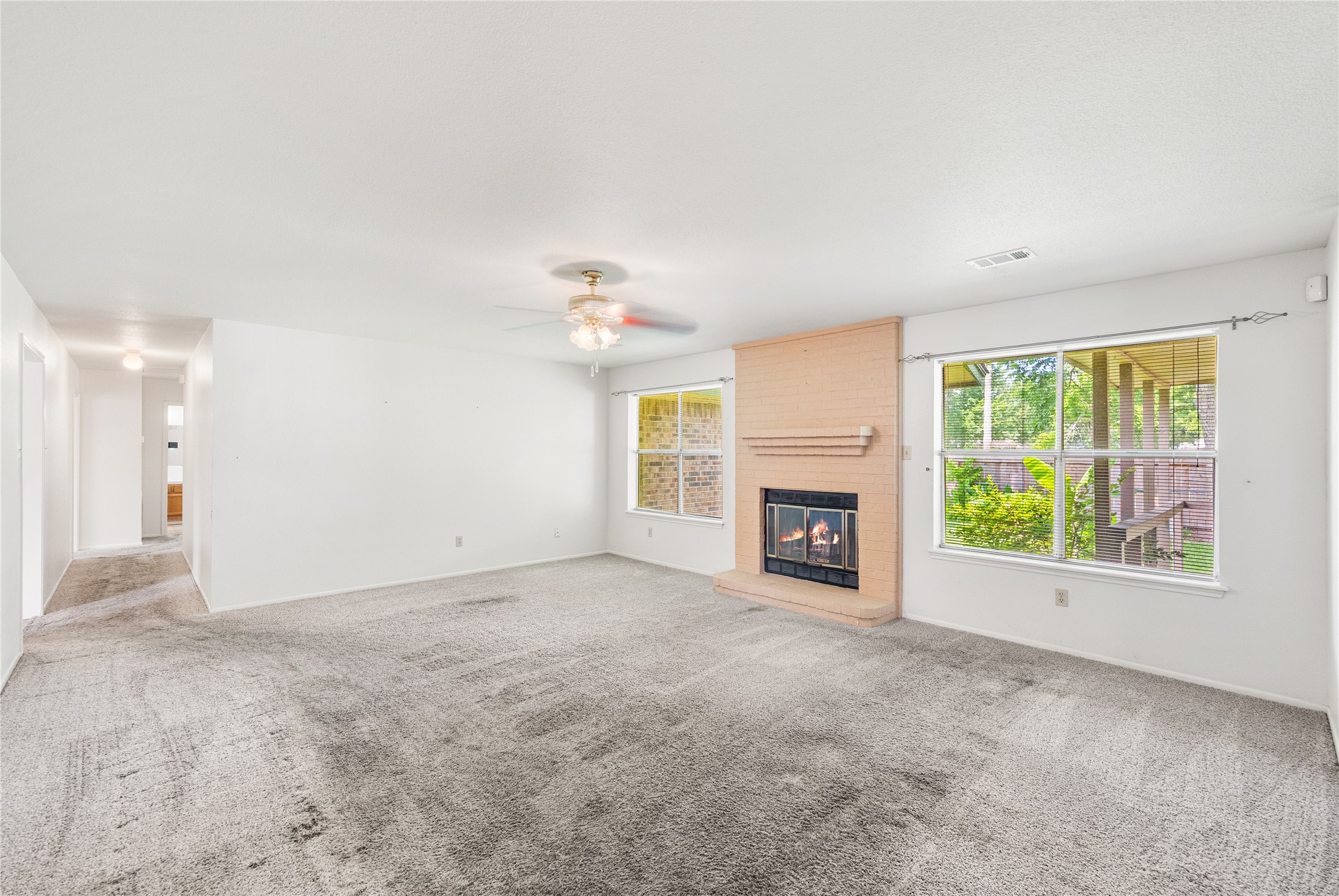 14256 Shadow Bay Drive Property Photo 11