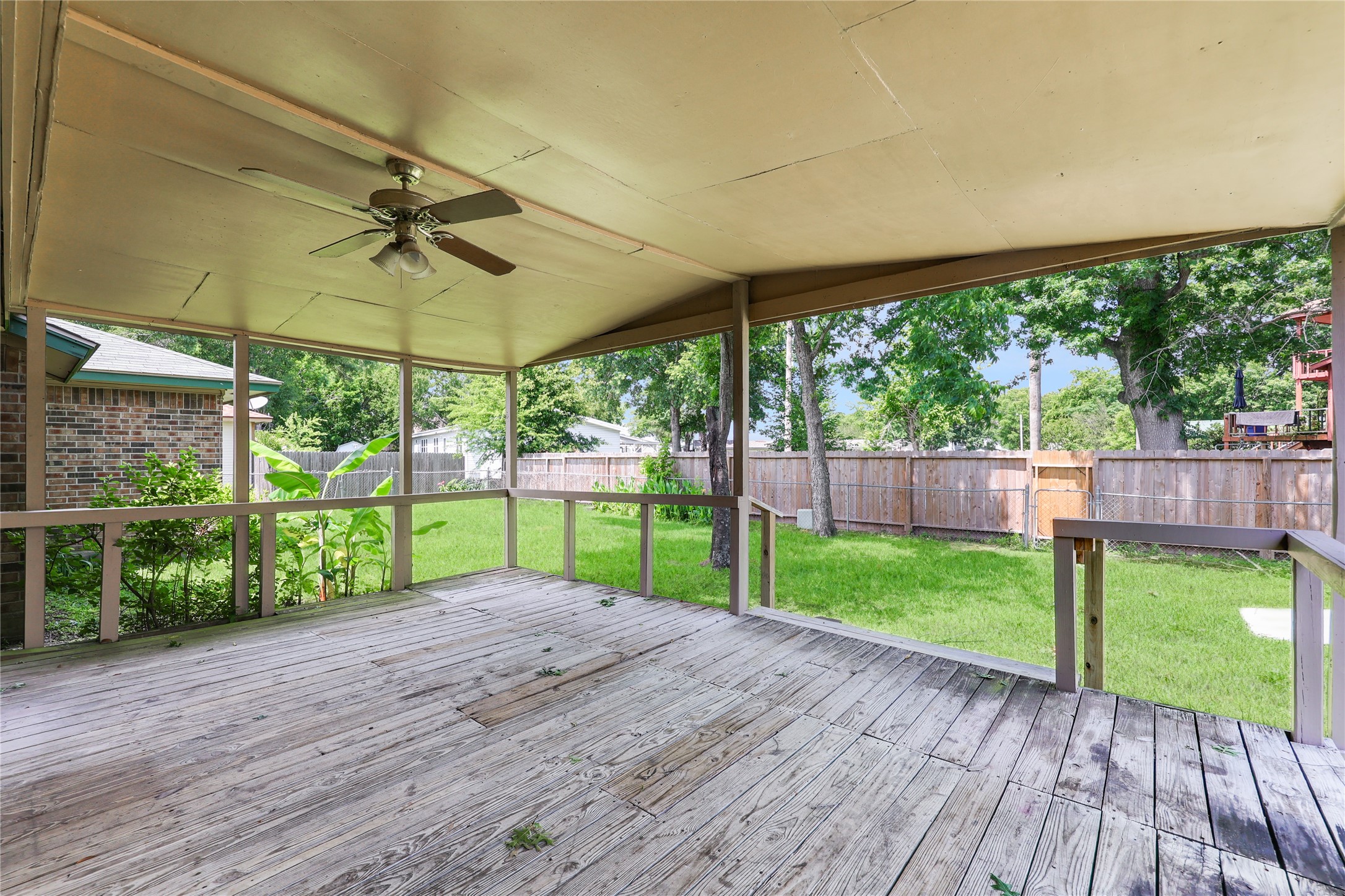 14256 Shadow Bay Drive Property Photo 22