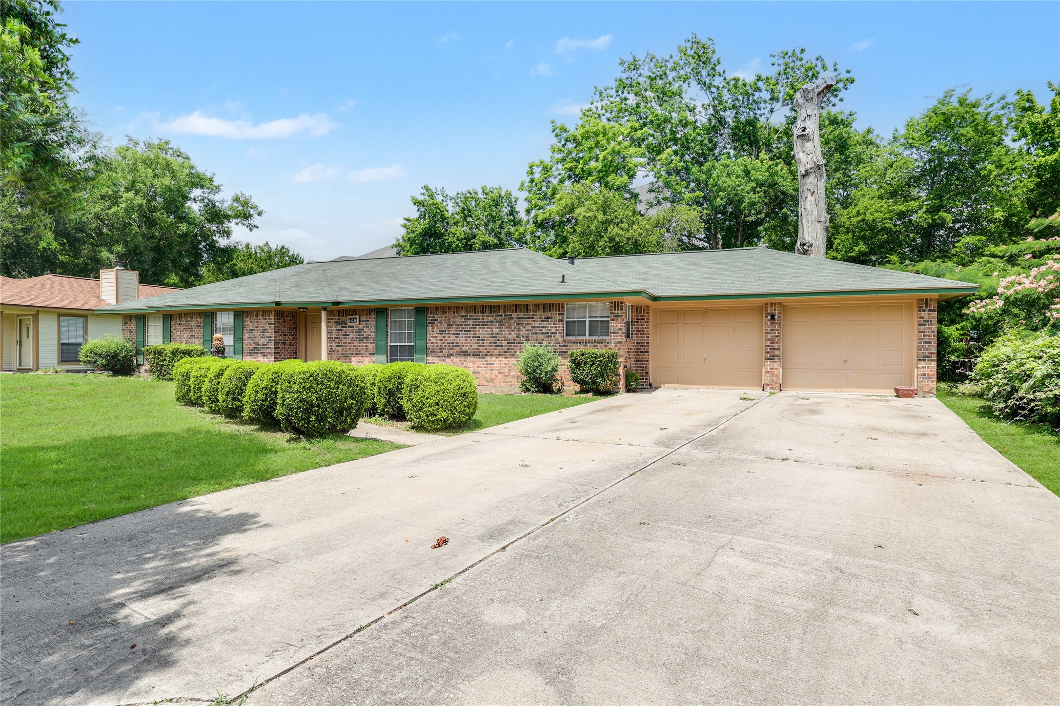 14256 Shadow Bay Drive Property Photo 26