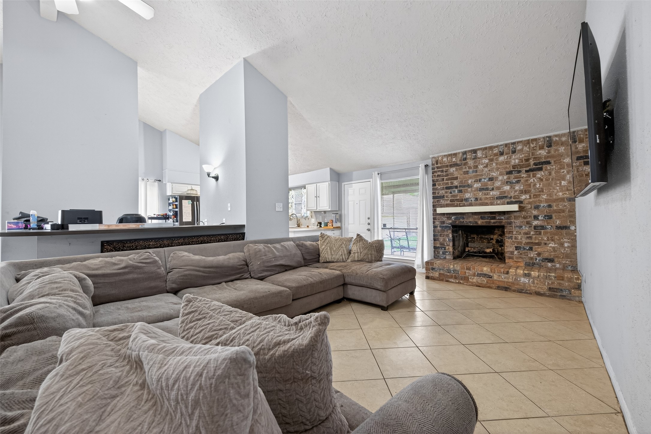 5031 Glendower Drive Property Photo 17