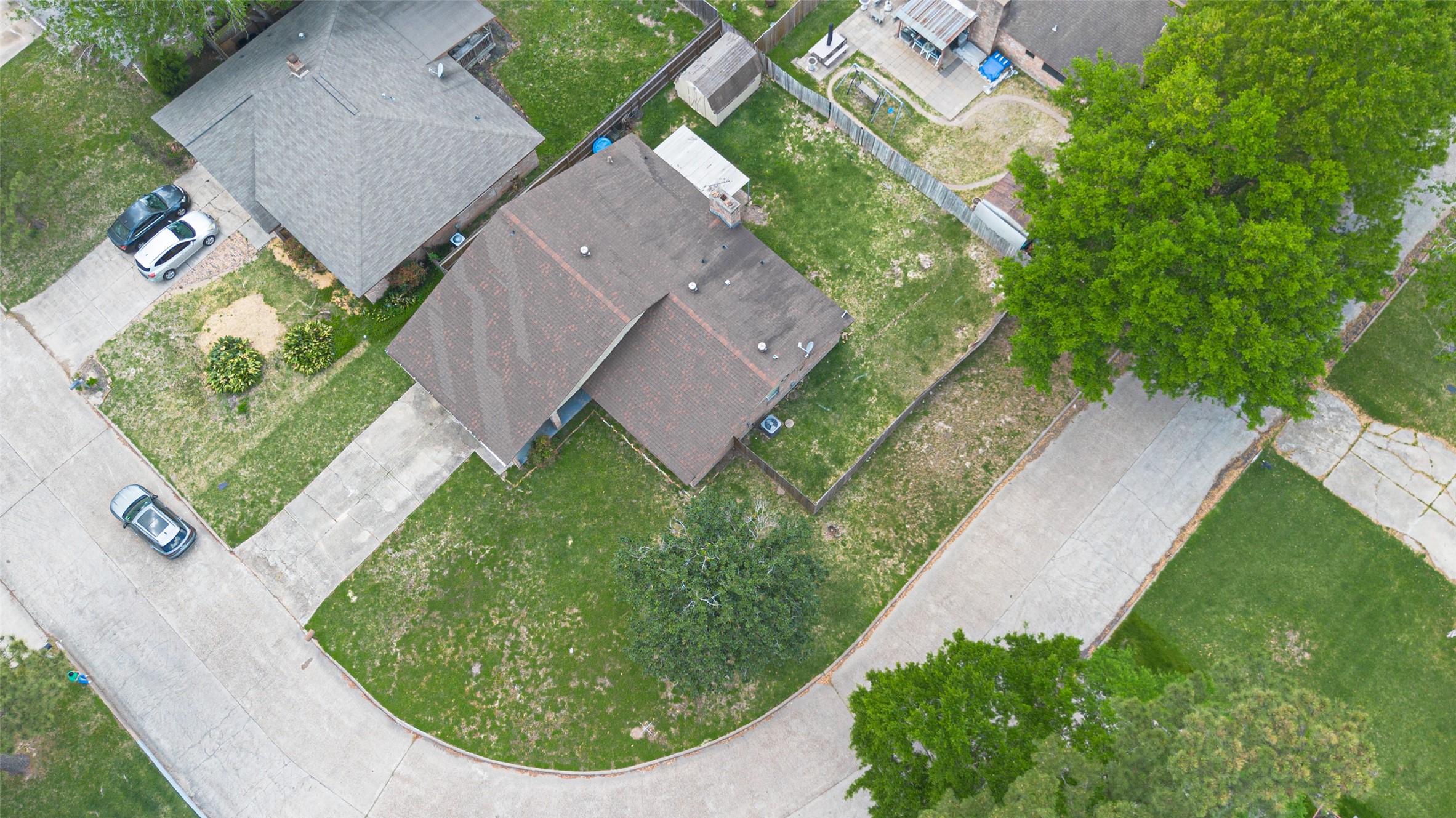 5031 Glendower Drive Property Photo 38
