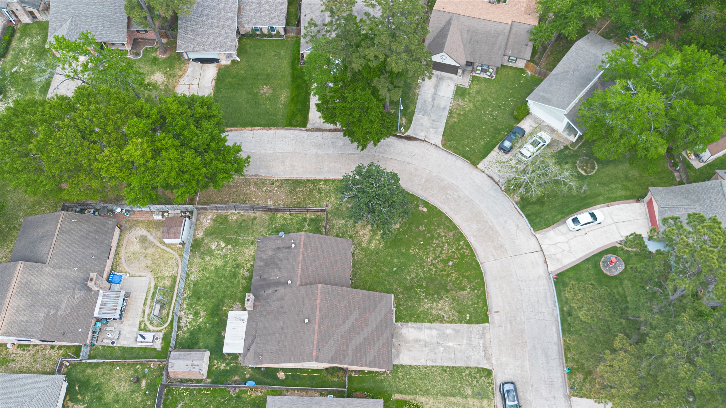5031 Glendower Drive Property Photo 41