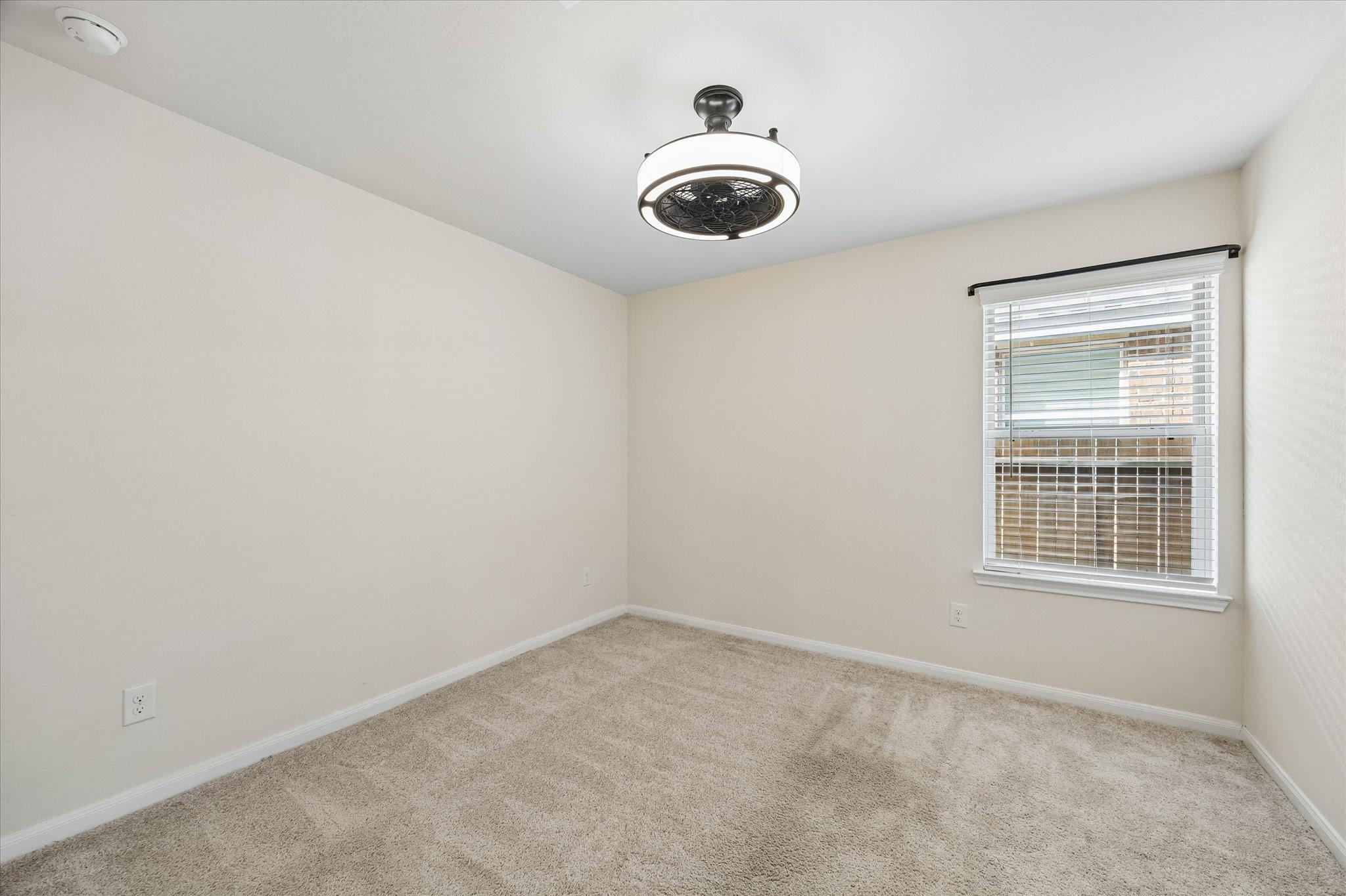 429 Lake Line Drive, Alvin Tx 77511 Property Photo 16