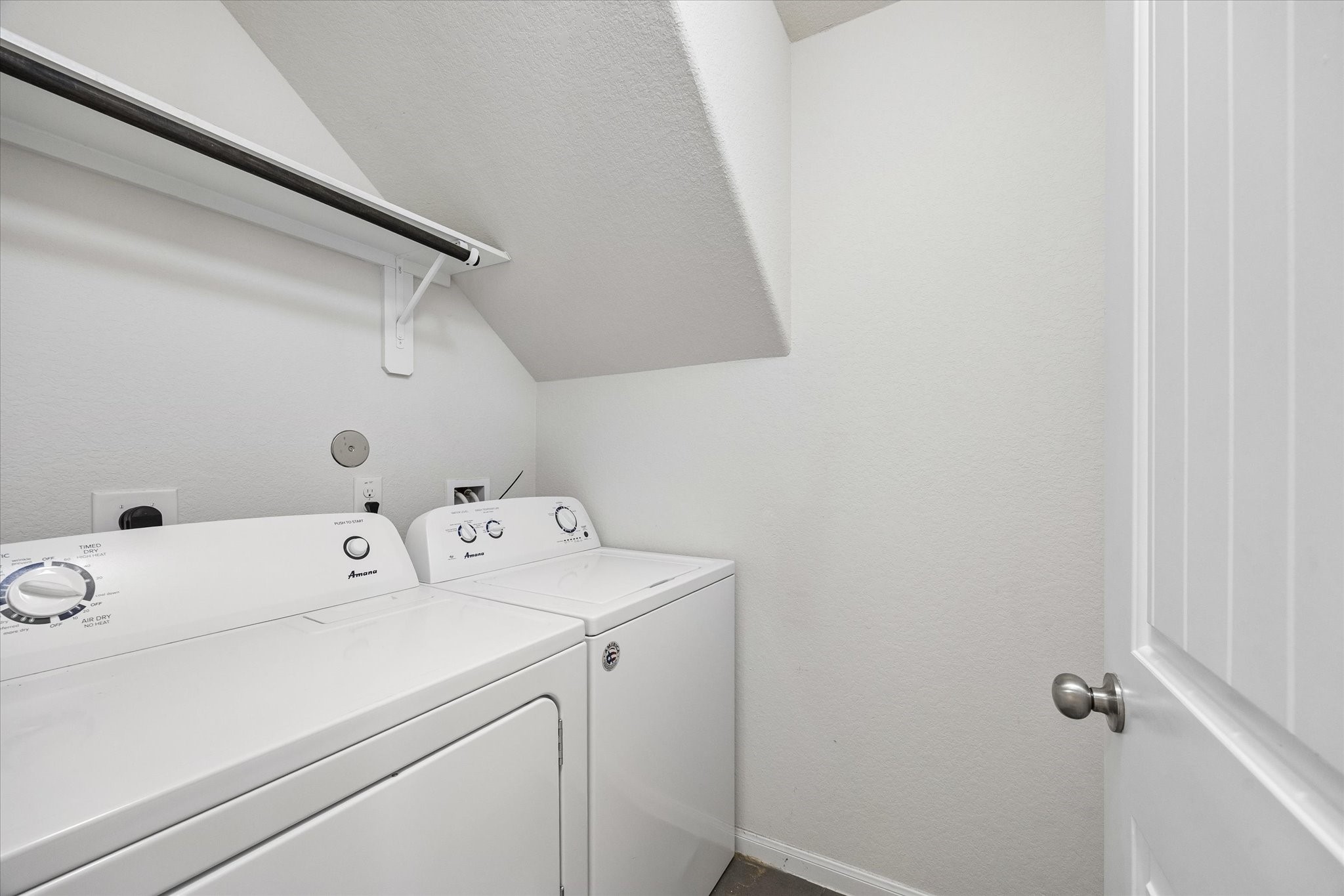 429 Lake Line Drive Property Photo 18