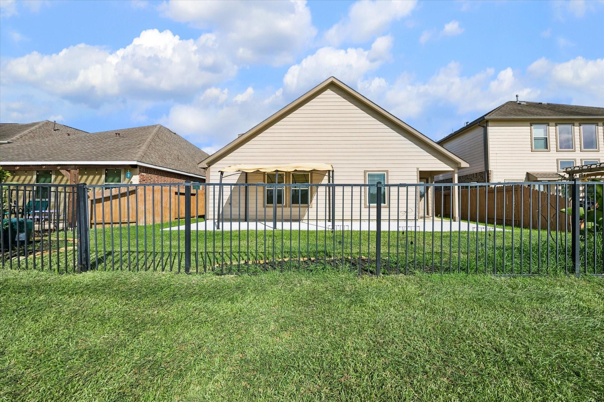 429 Lake Line Drive Property Photo 30