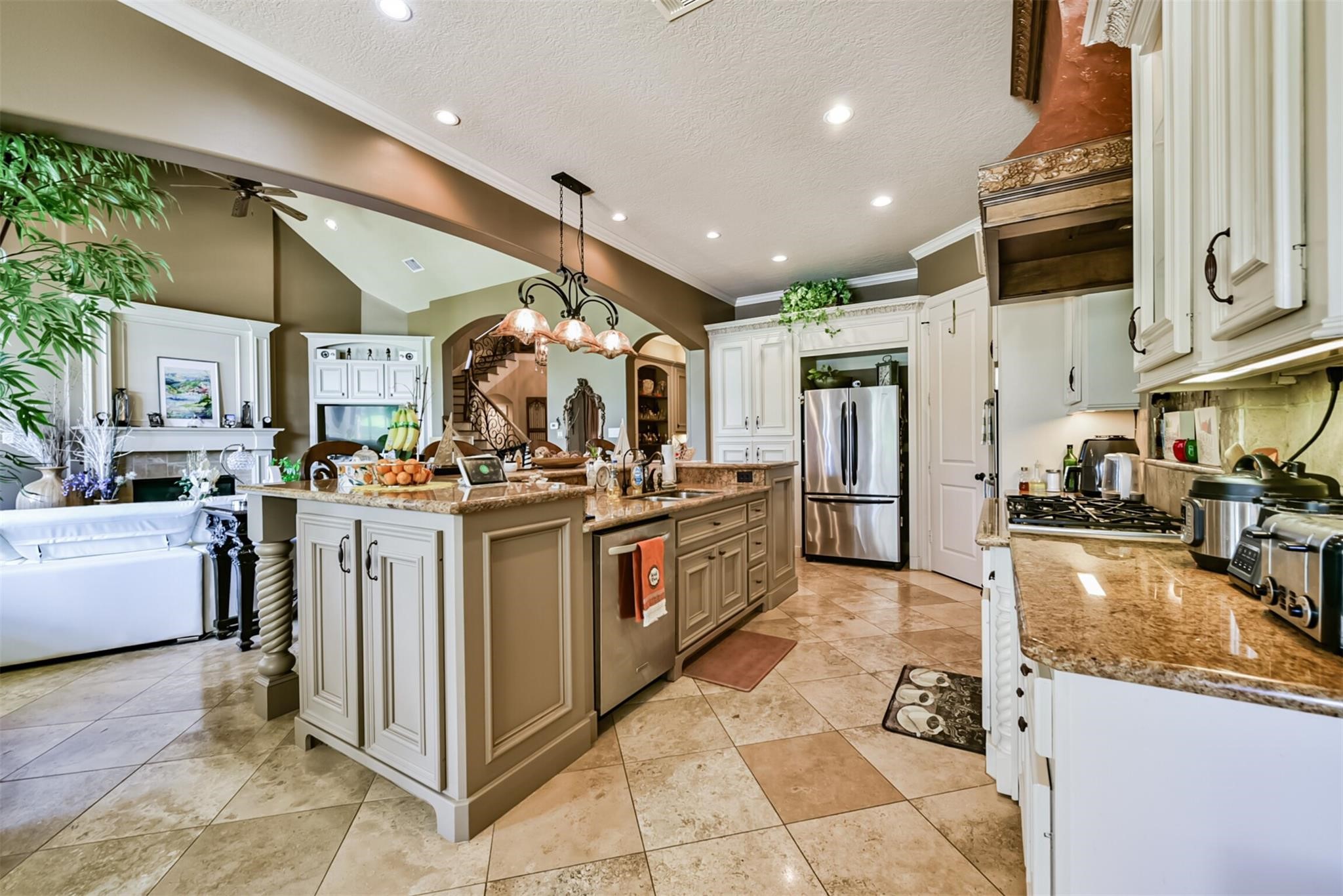 7603 Catalina Island Drive Property Photo 12
