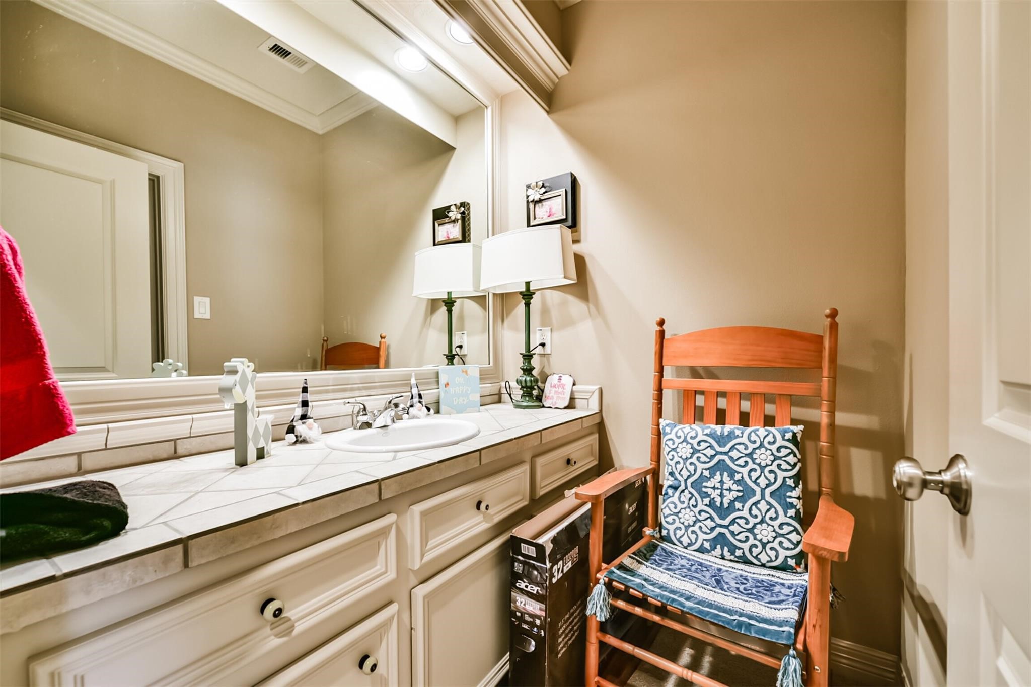 7603 Catalina Island Drive Property Photo 40
