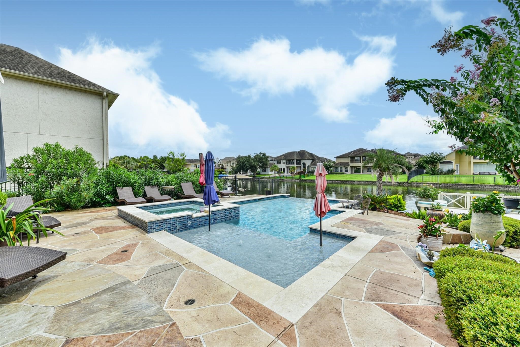 7603 Catalina Island Drive Property Photo 44