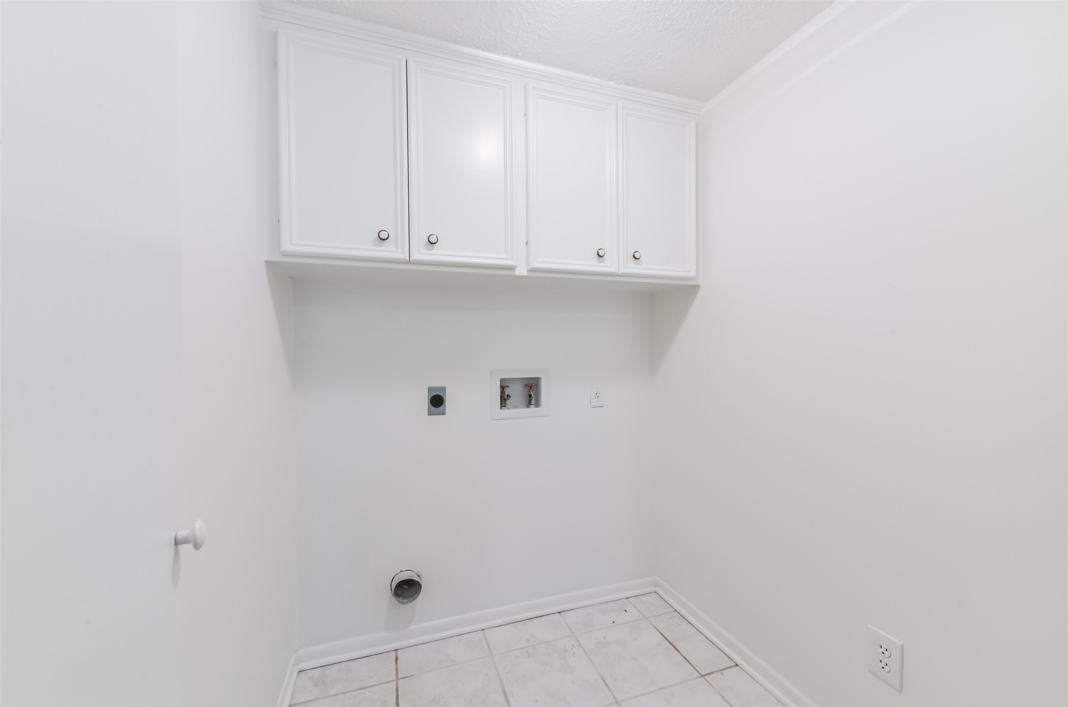 14341 Misty Meadow Ln Property Photo 31
