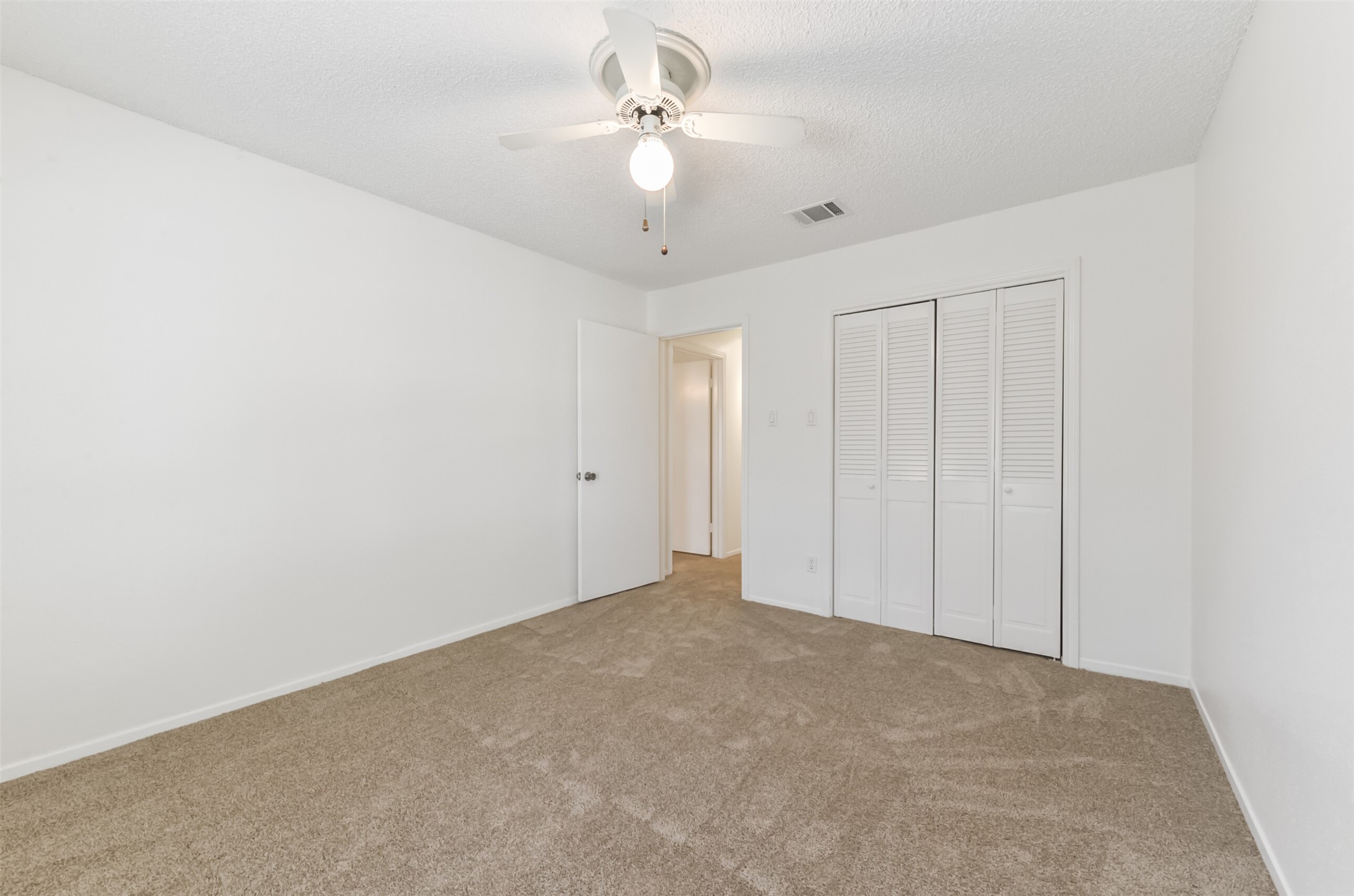 14341 Misty Meadow Ln Property Photo 35