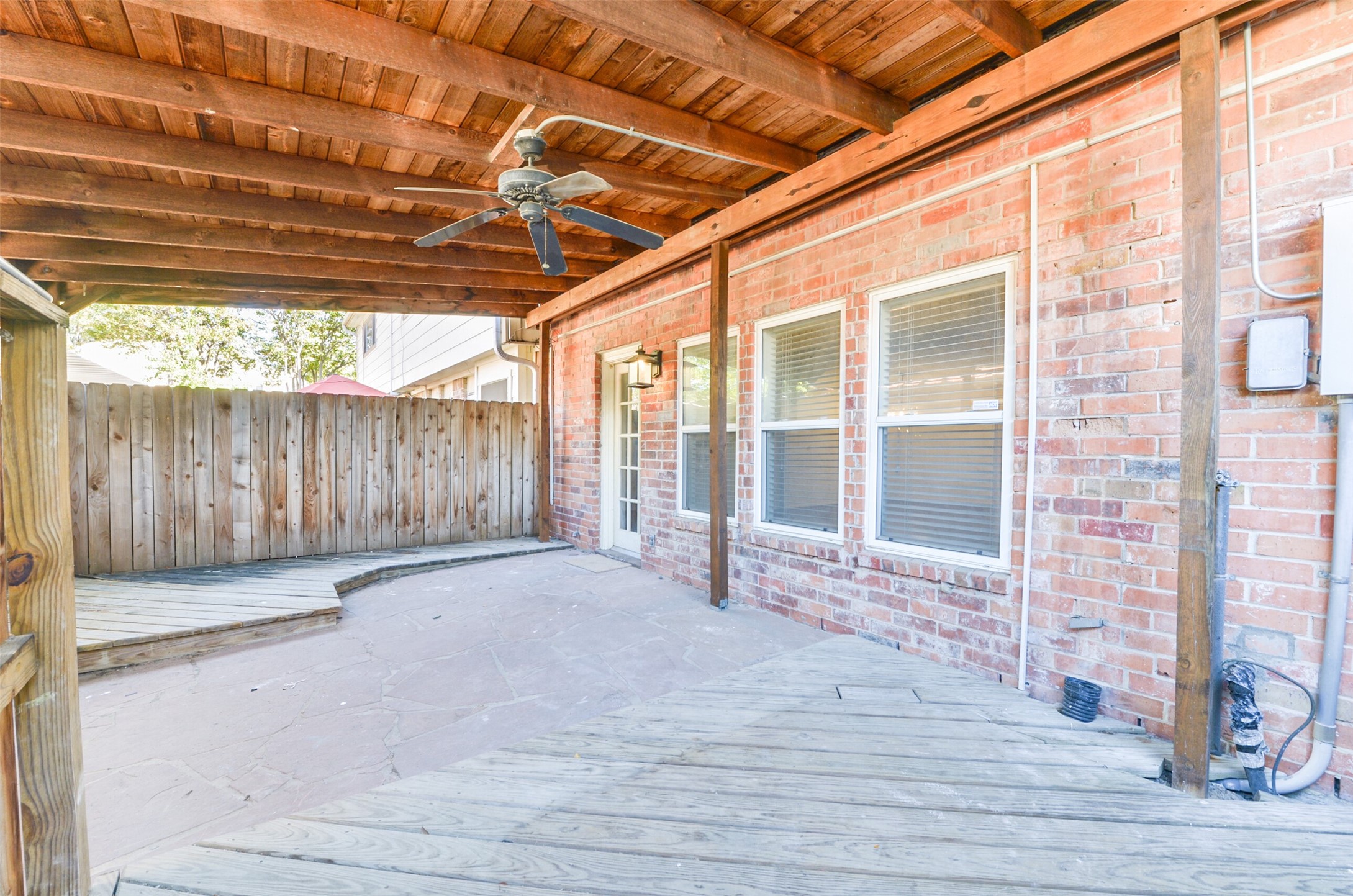 14341 Misty Meadow Ln Property Photo 41