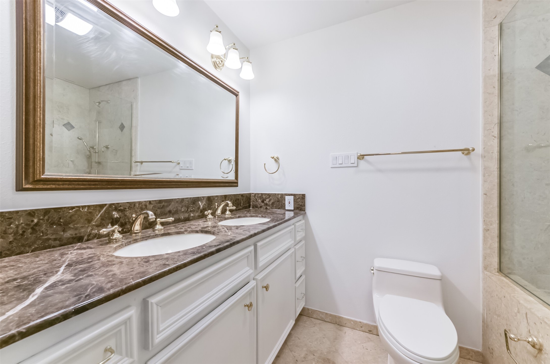 14341 Misty Meadow Ln Property Photo 42