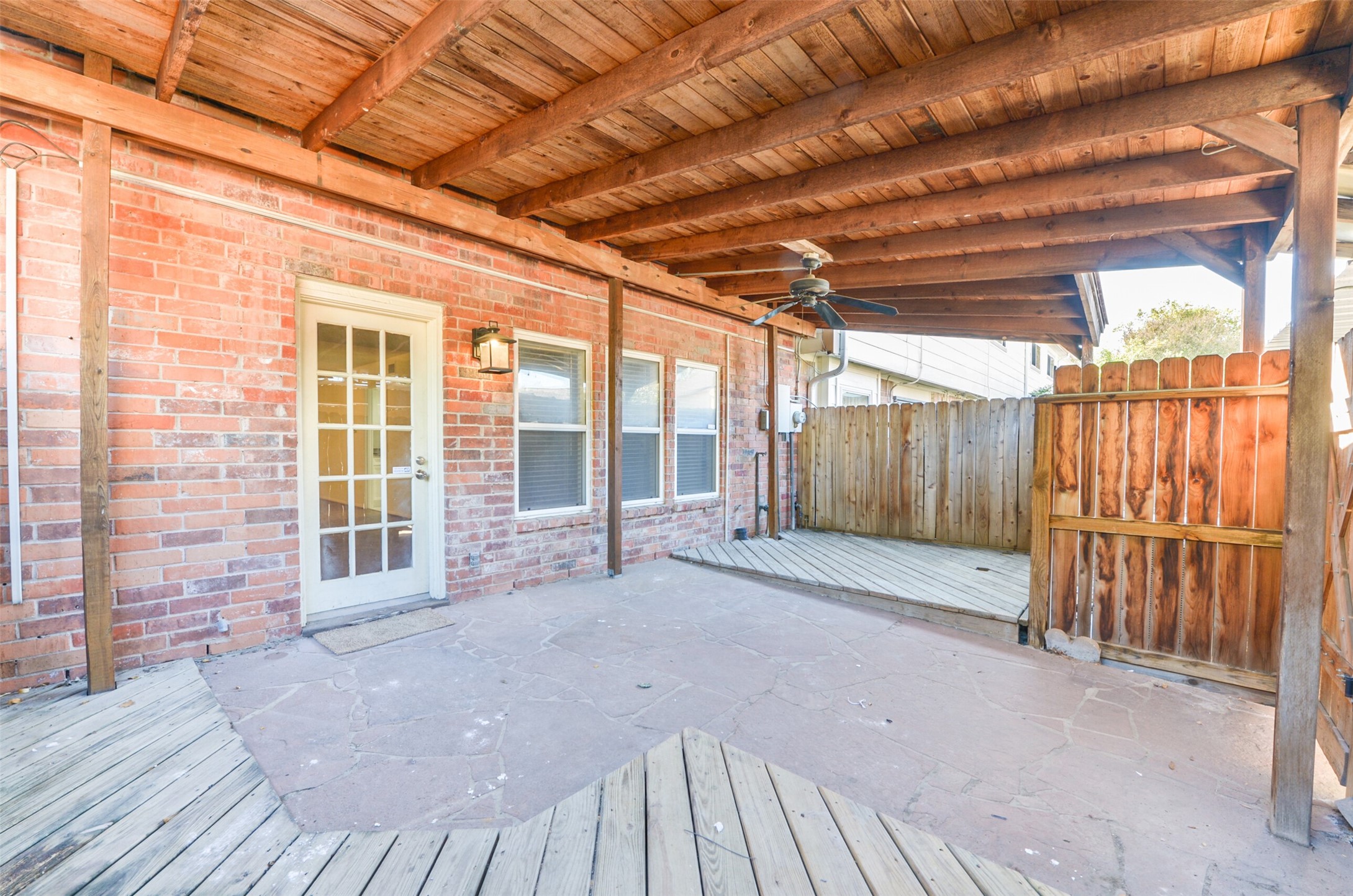 14341 Misty Meadow Ln Property Photo 46