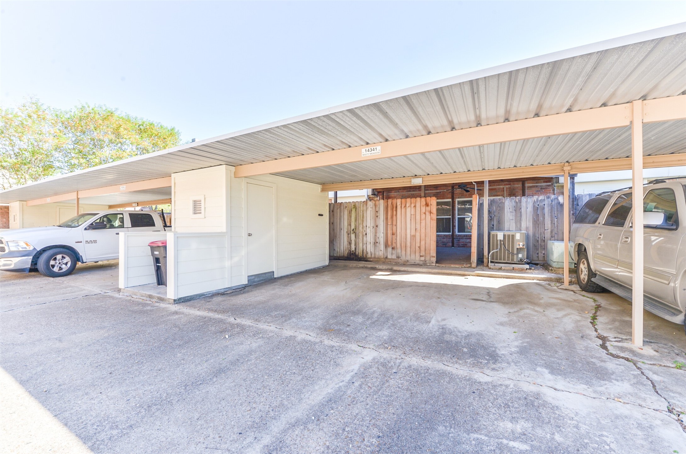14341 Misty Meadow Ln Property Photo 49