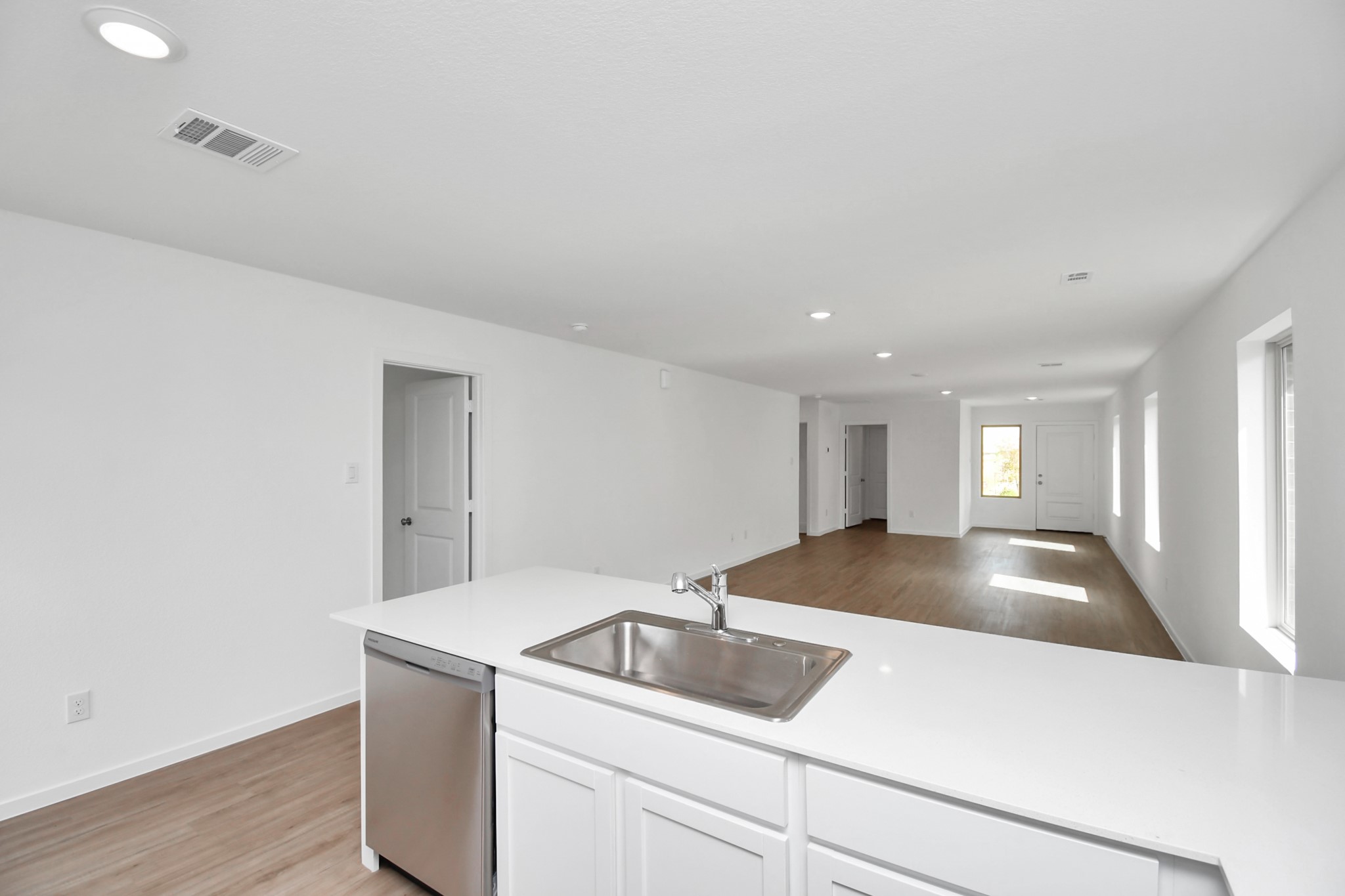 1627 Windrose Bend Property Photo 9