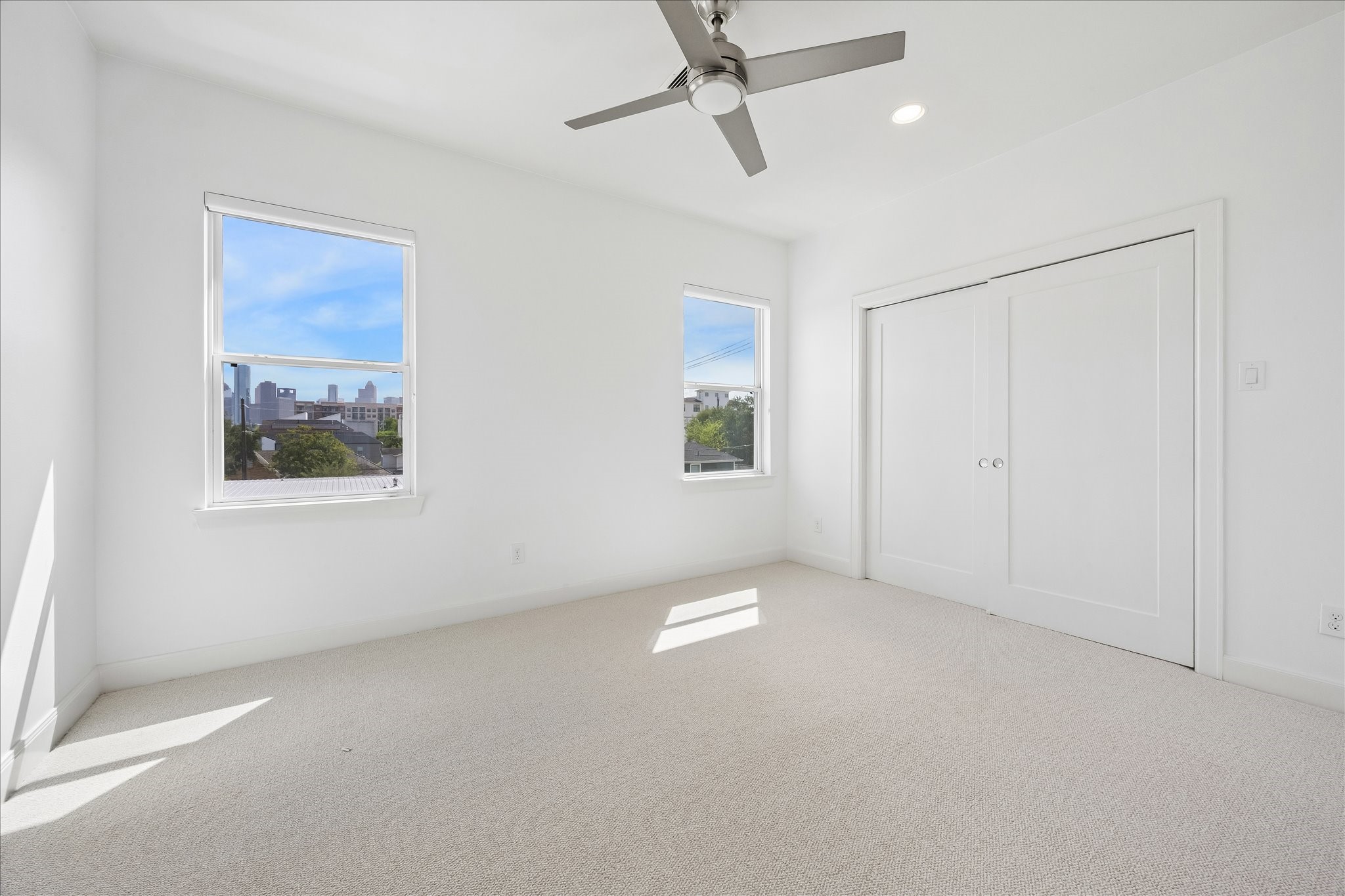 1317 W Clay Street Property Photo 22