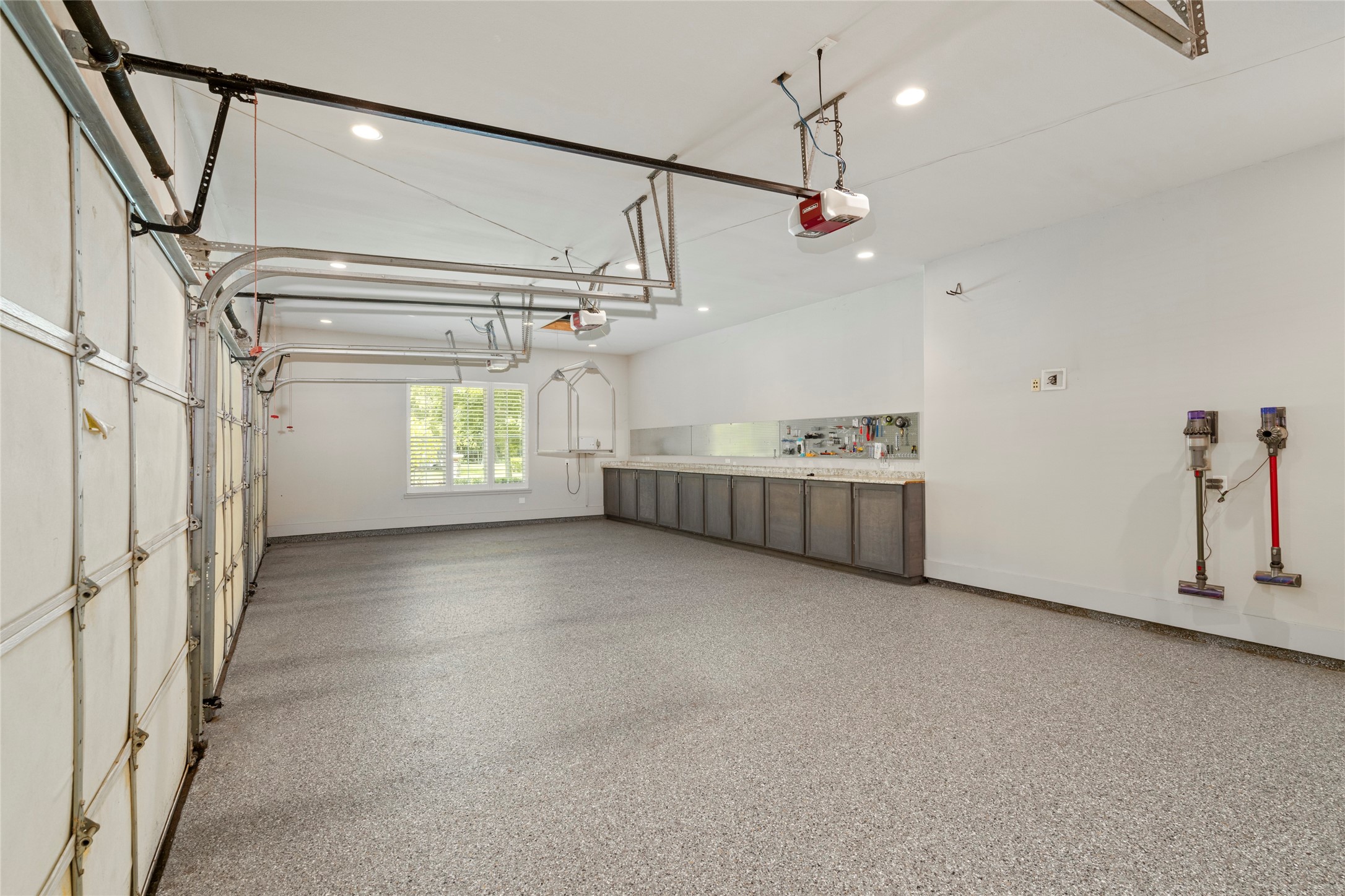 106 Big Trail Court Property Photo 38