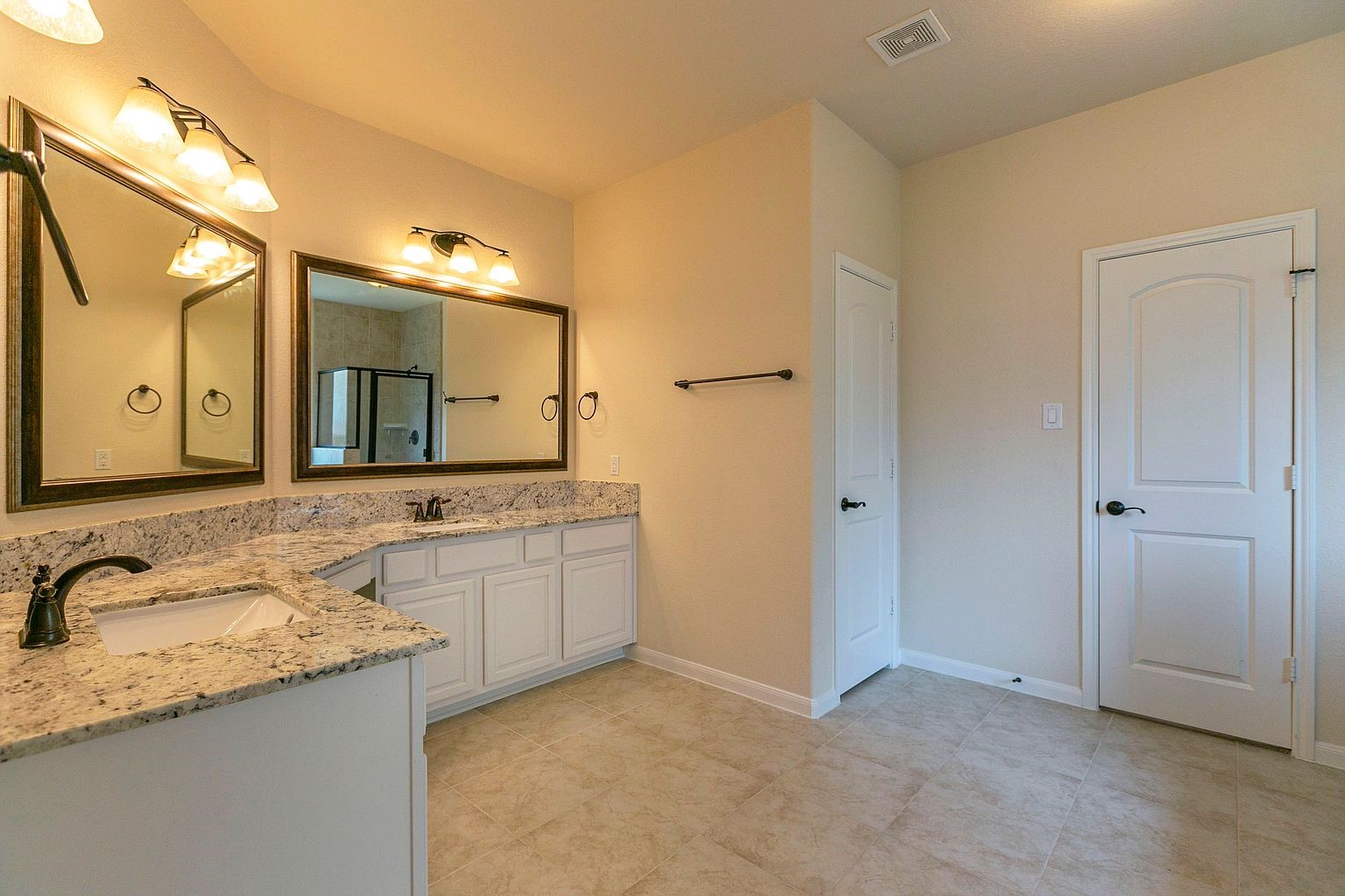 2919 Iris Gable Court Property Photo 23