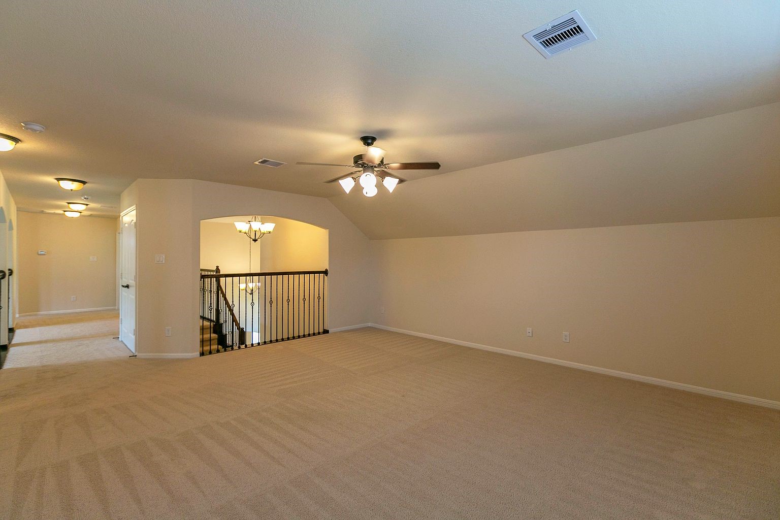 2919 Iris Gable Court Property Photo 27