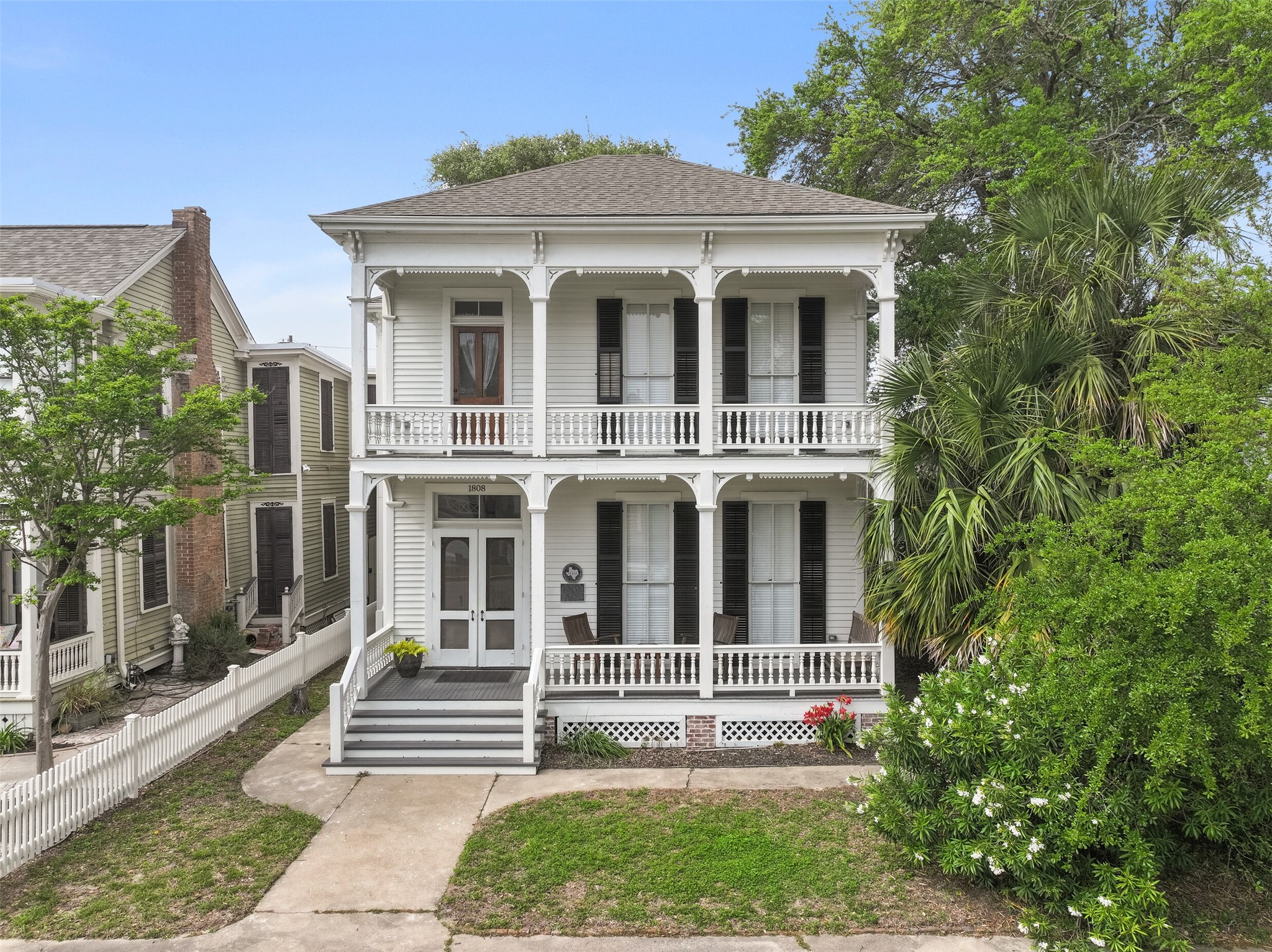 1808 Avenue K Property Photo