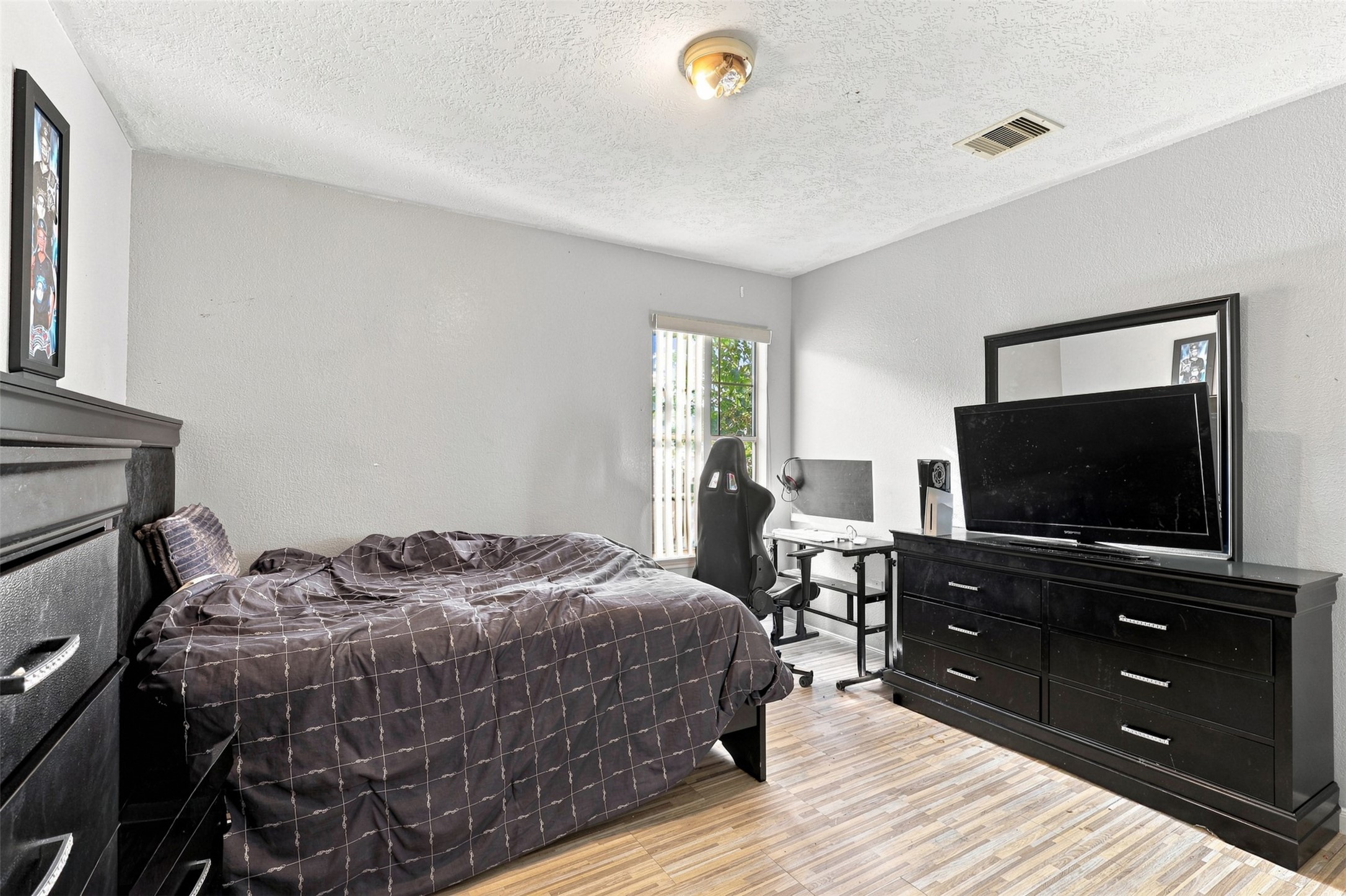 2906 Latch Lane Property Photo 13