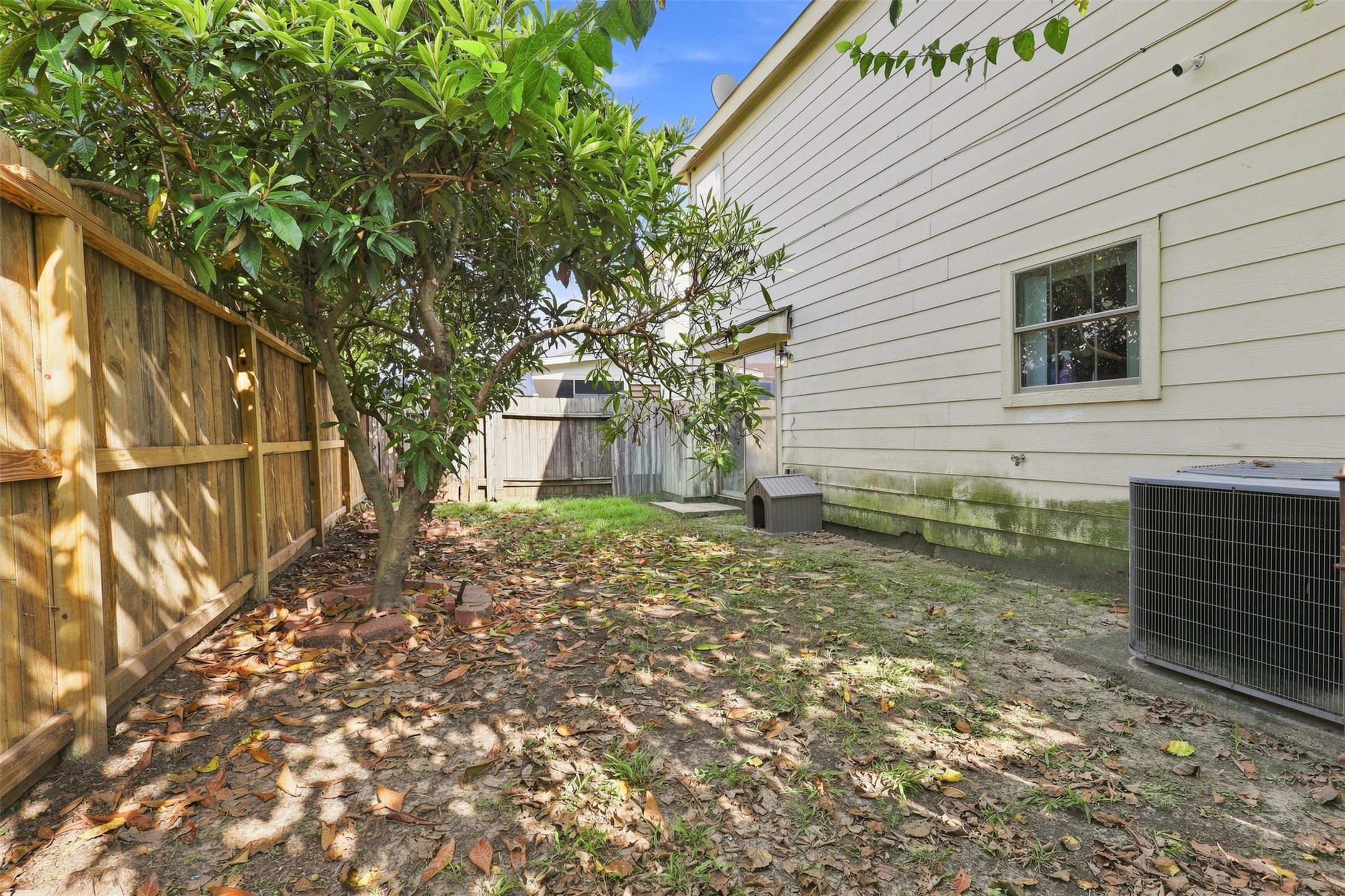 2906 Latch Lane Property Photo 18