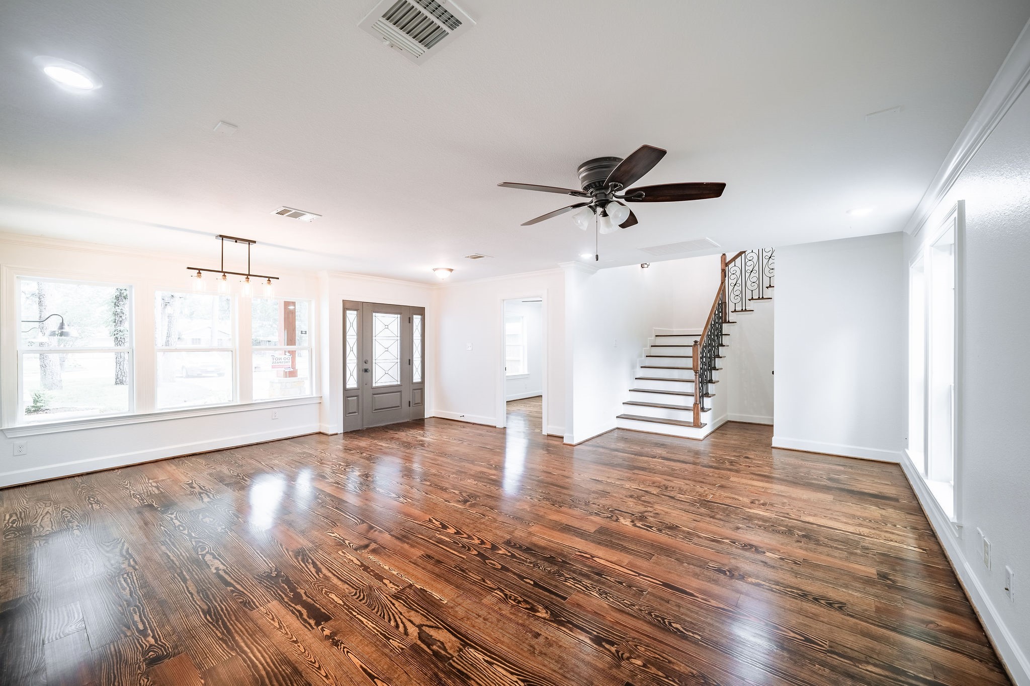 10038 Westview Drive Property Photo 11