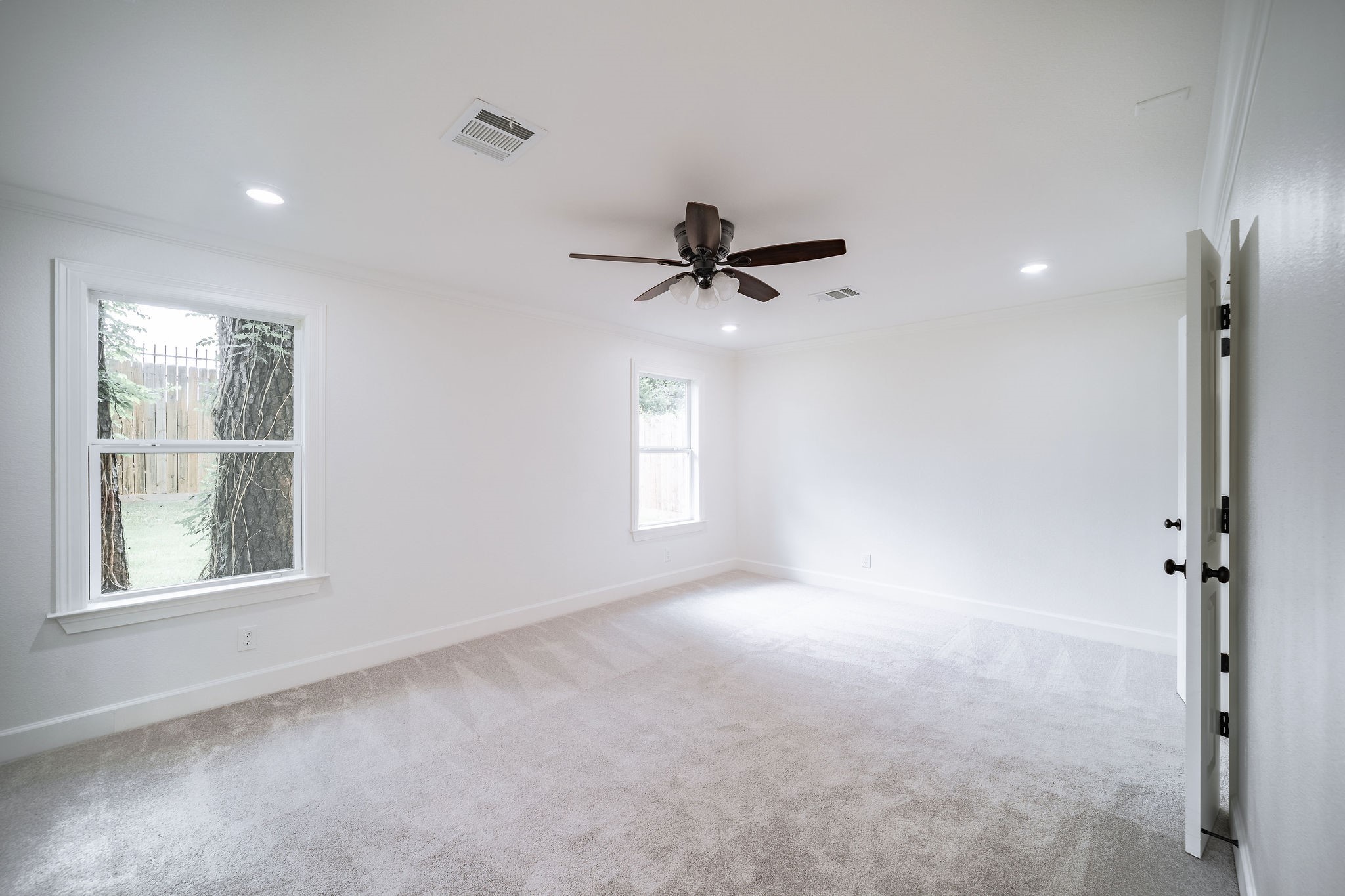 10038 Westview Drive Property Photo 18