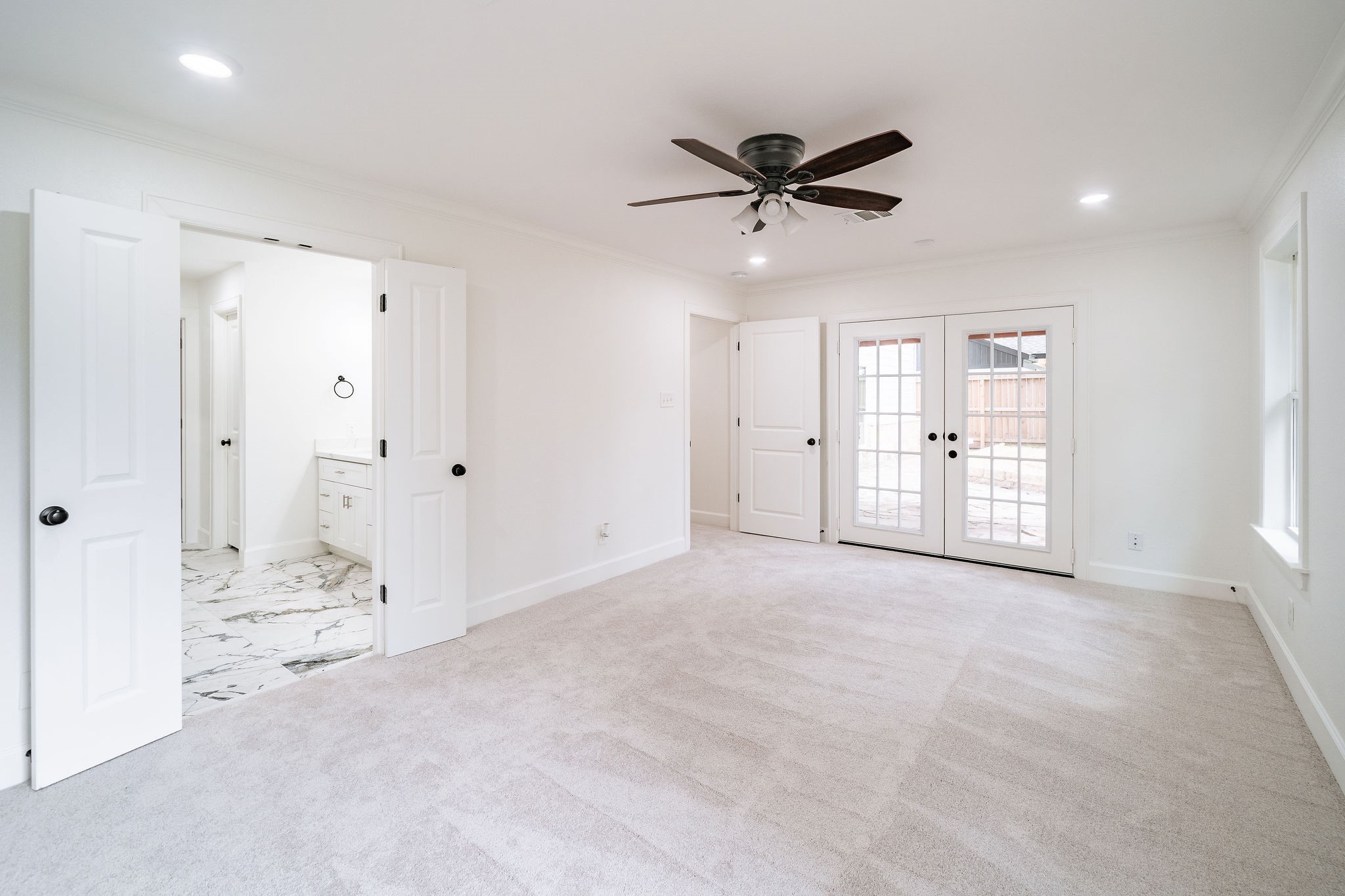 10038 Westview Drive Property Photo 19