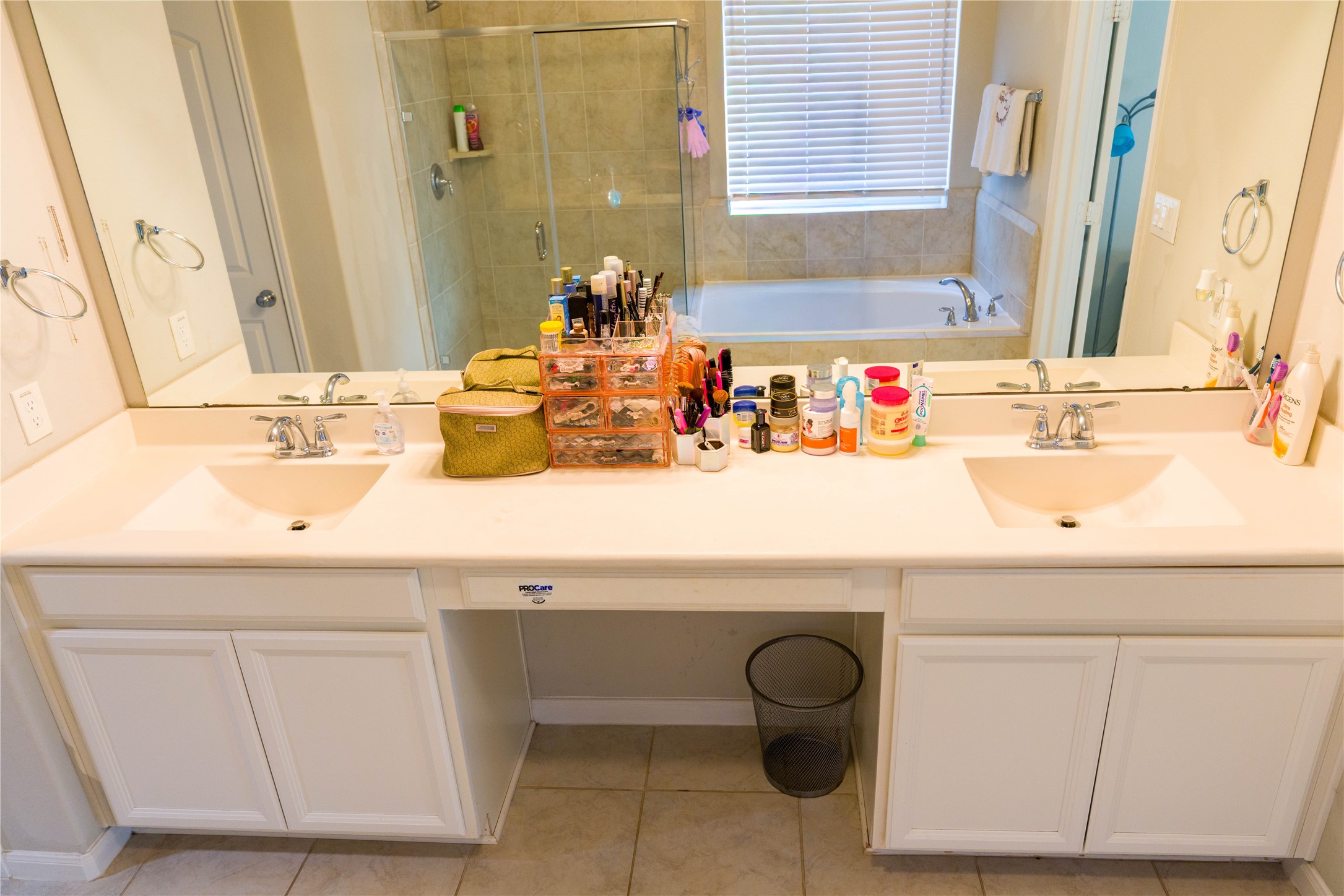5915 Summer Holly Lane Property Photo 18