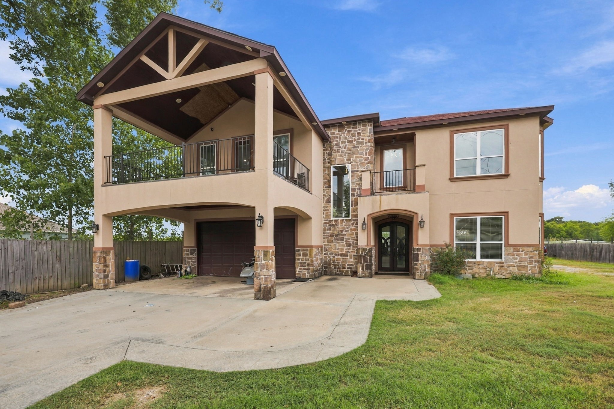 6205 Allison Road Property Photo 1