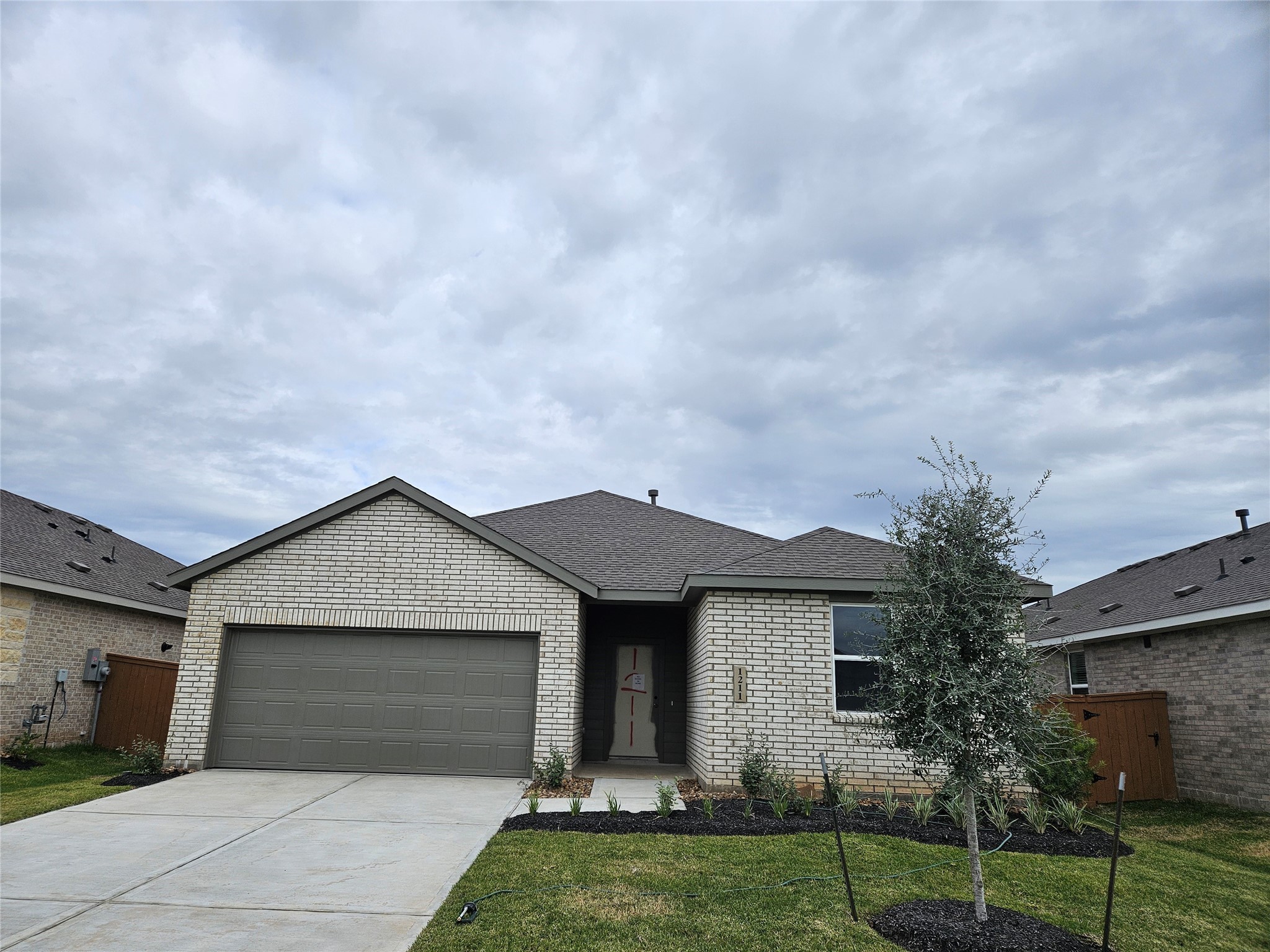 702 Blue Sky Place Property Photo 1