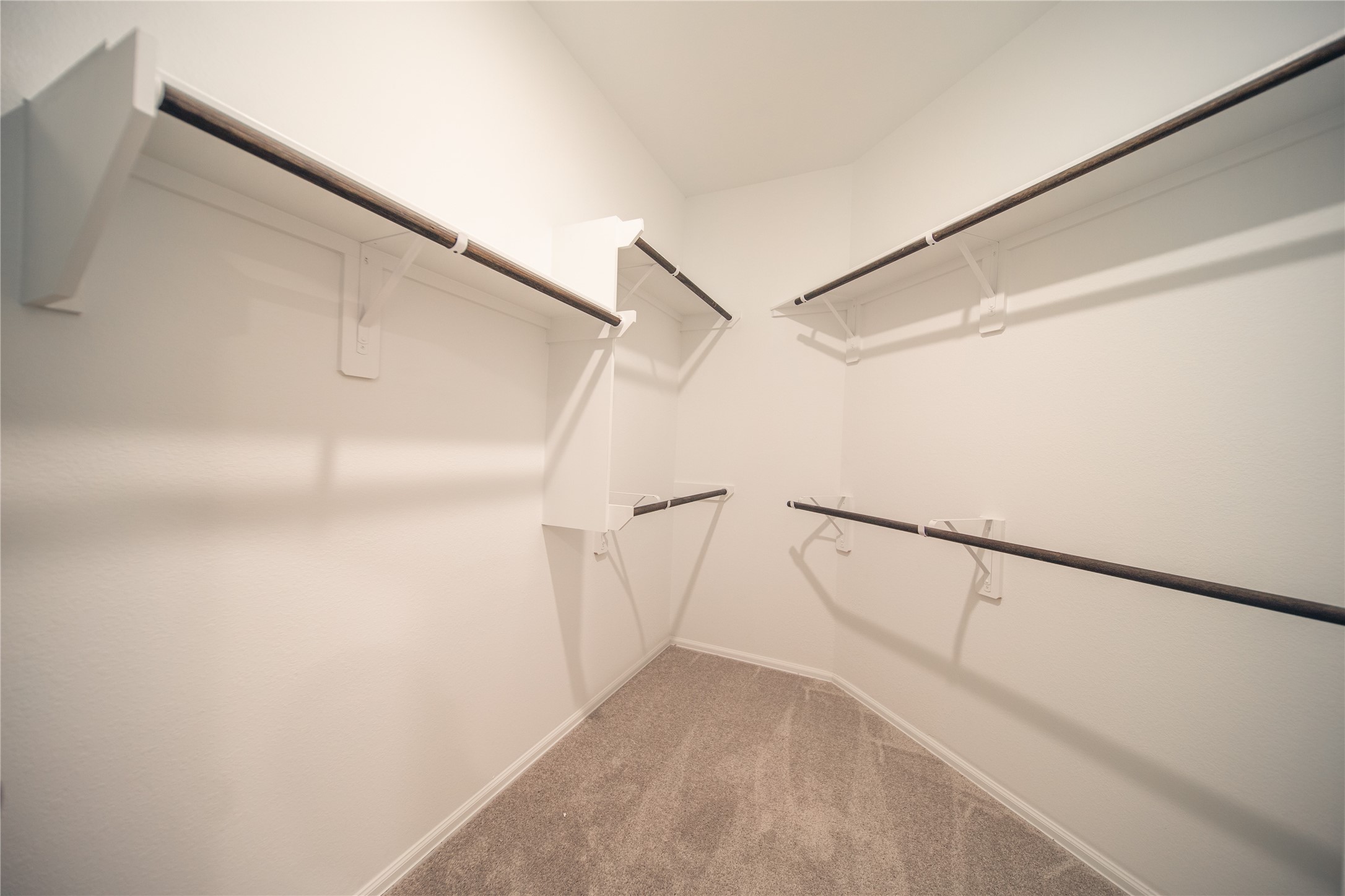 2615 Olivine Stone Drive Property Photo 17
