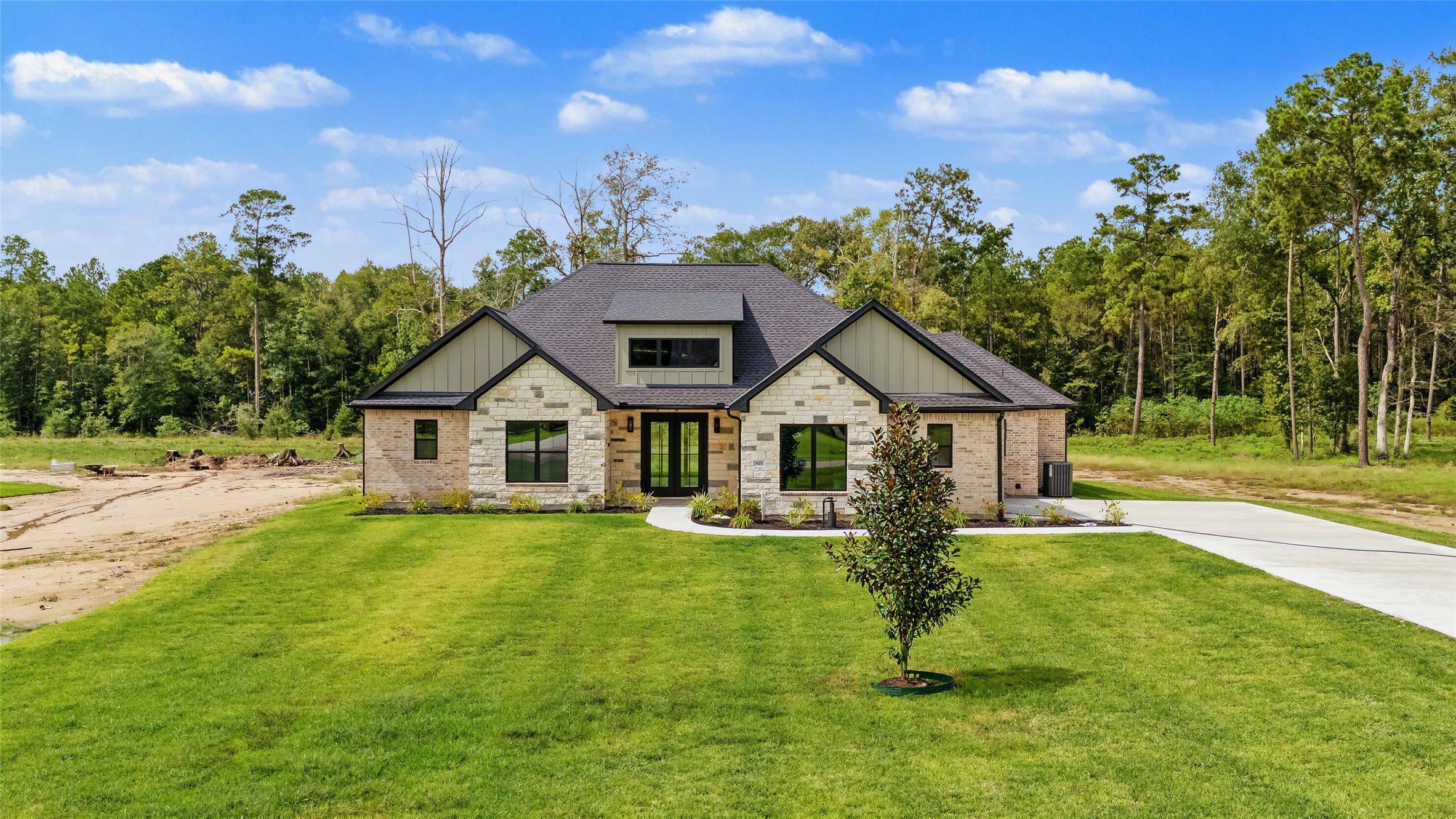 15036 Tybee Lane Property Photo 4