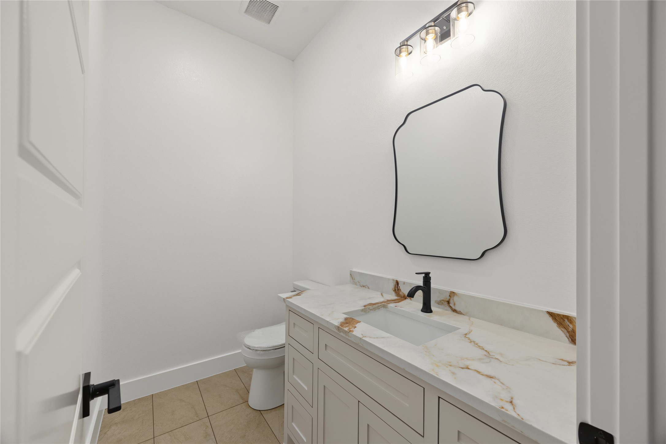 15036 Tybee Lane Property Photo 23