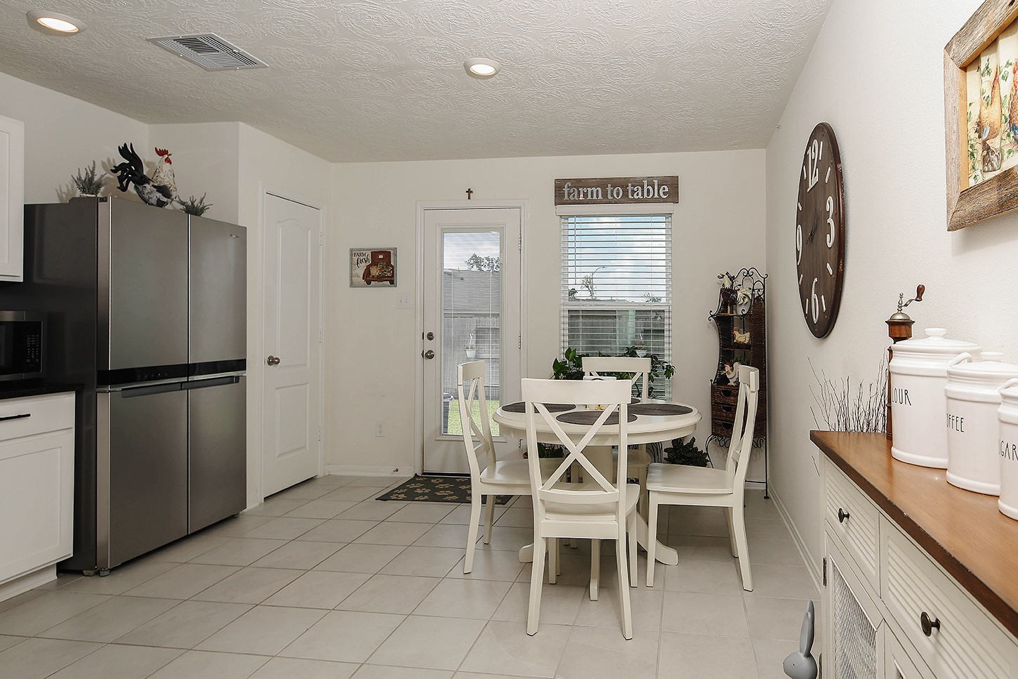 41694 Sorrel Spring Property Photo 6